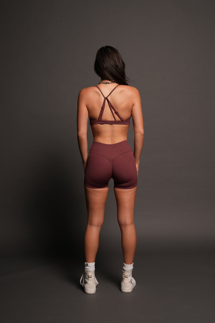 Dual Wolf Evey Seamless Shorts In Oxblood