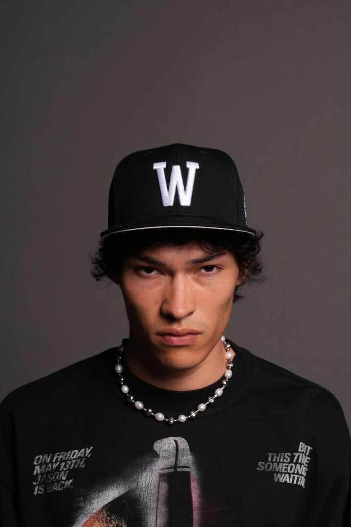 Mantra Fitted Cap In Black