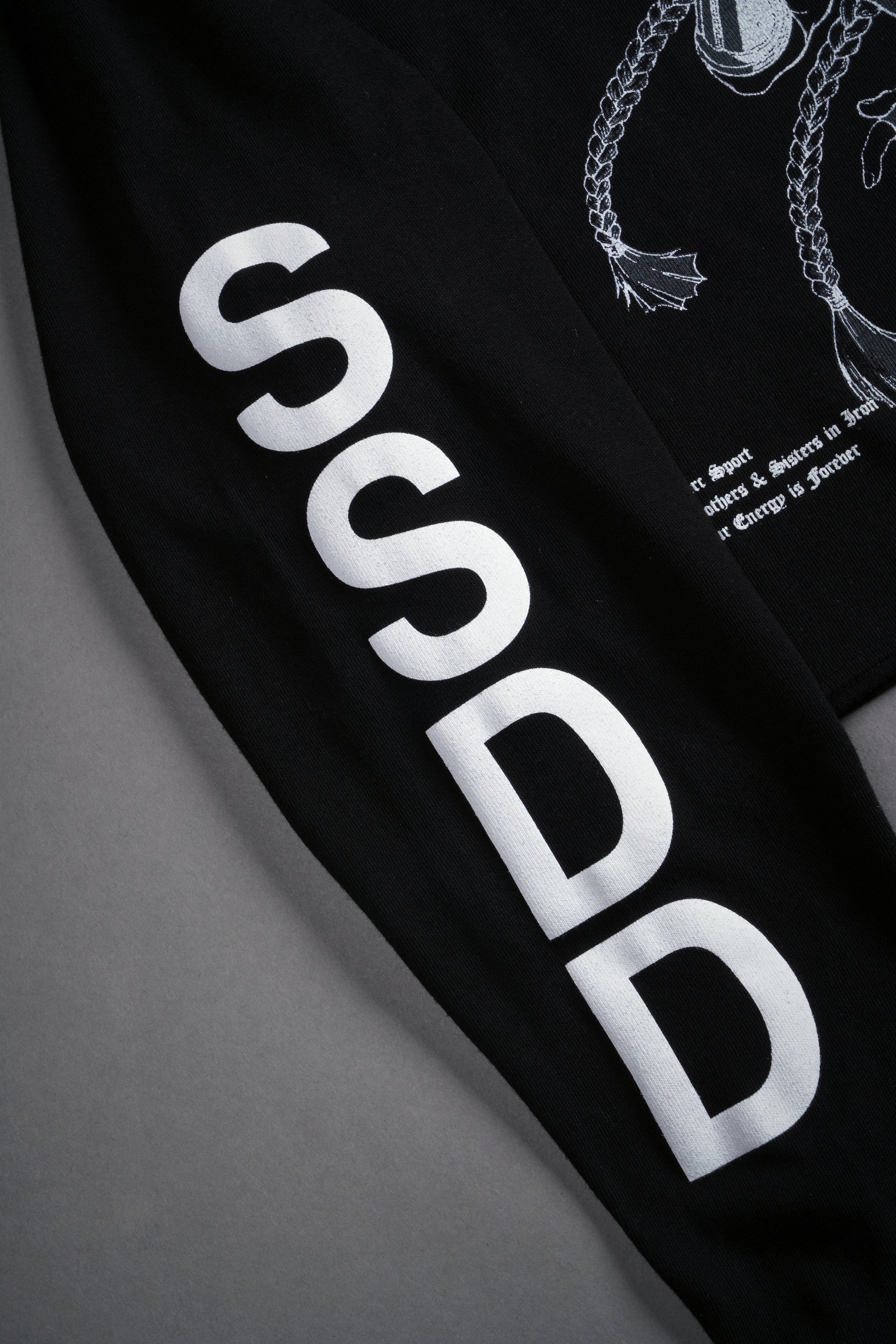 Fighter "Premium" (Cropped) L/S Tee in Black