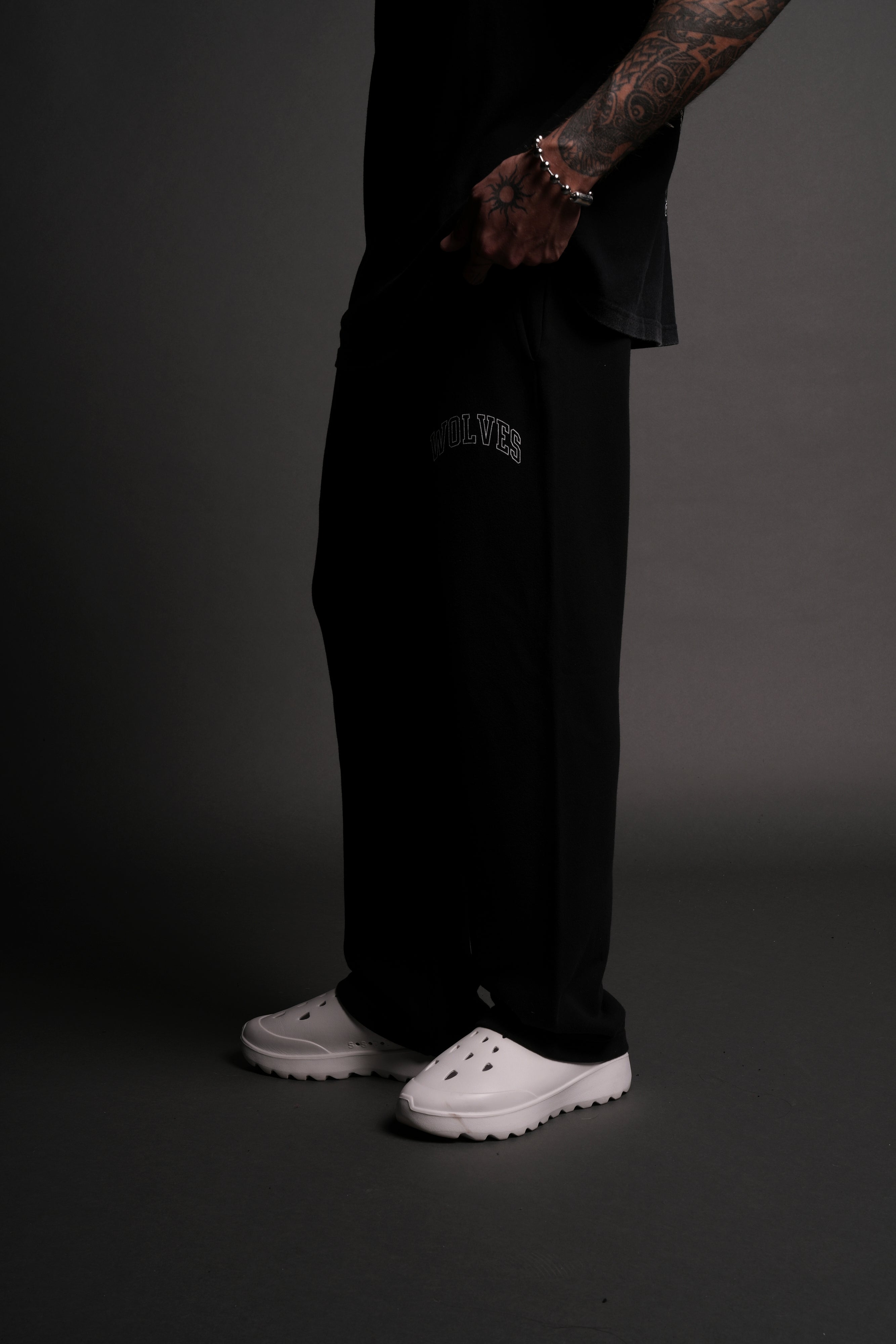 Big Wolf Loyalty Bigelow Sweat Pants in Black