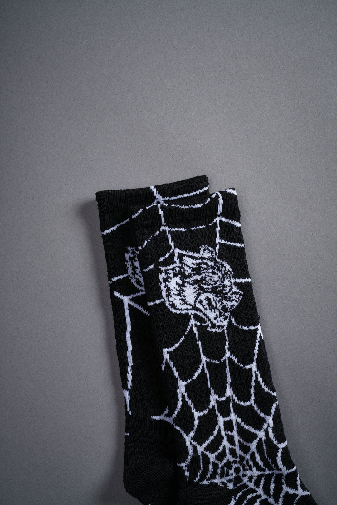 Big Wolf Web Classic Socks in Black