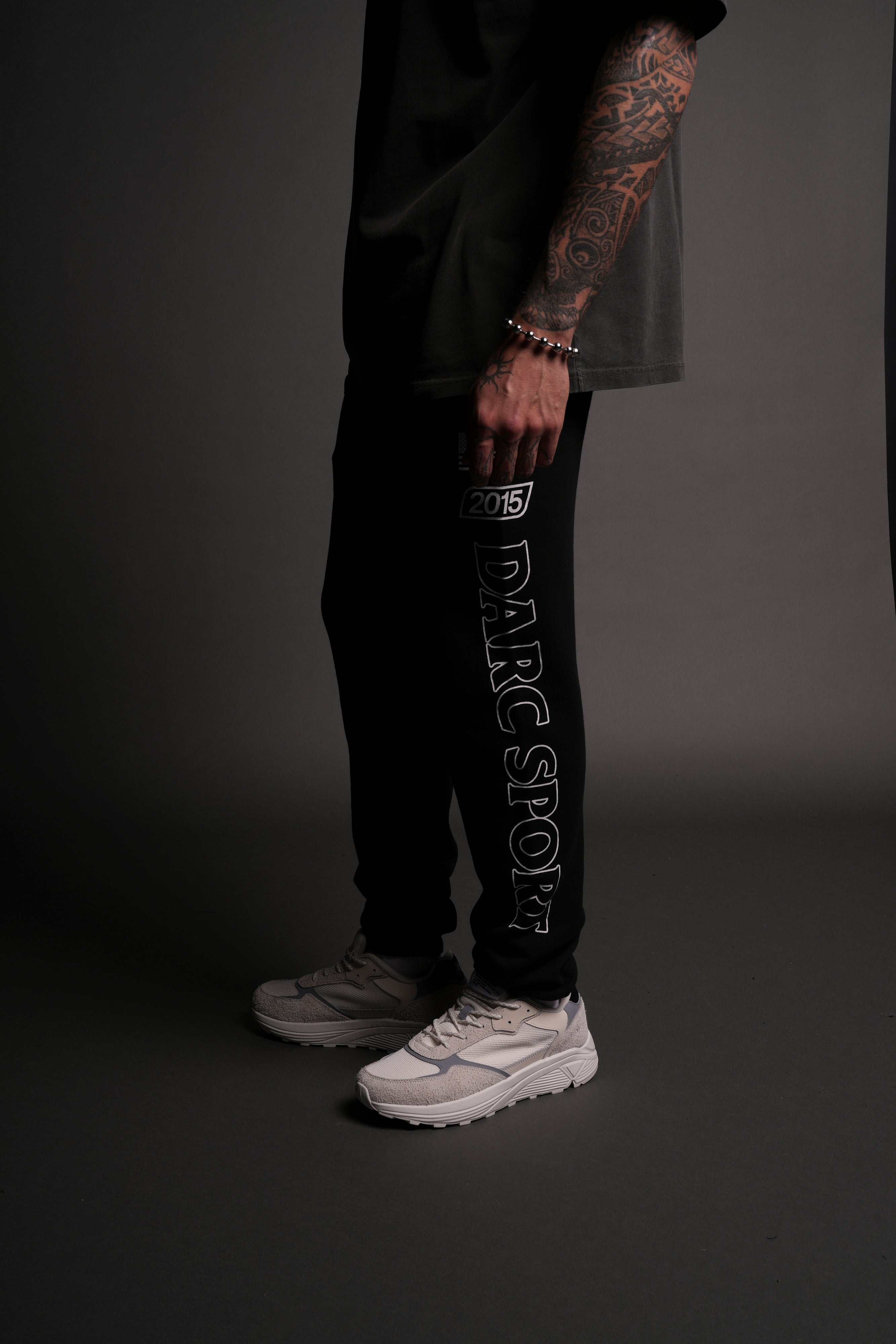 Faster Post Lounge Sweats in Black