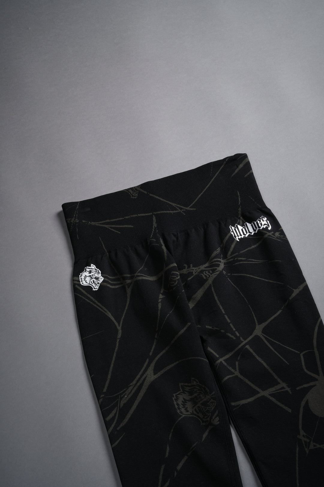 Her Darcness "Everson Seamless" Leggings in Black Spider Web