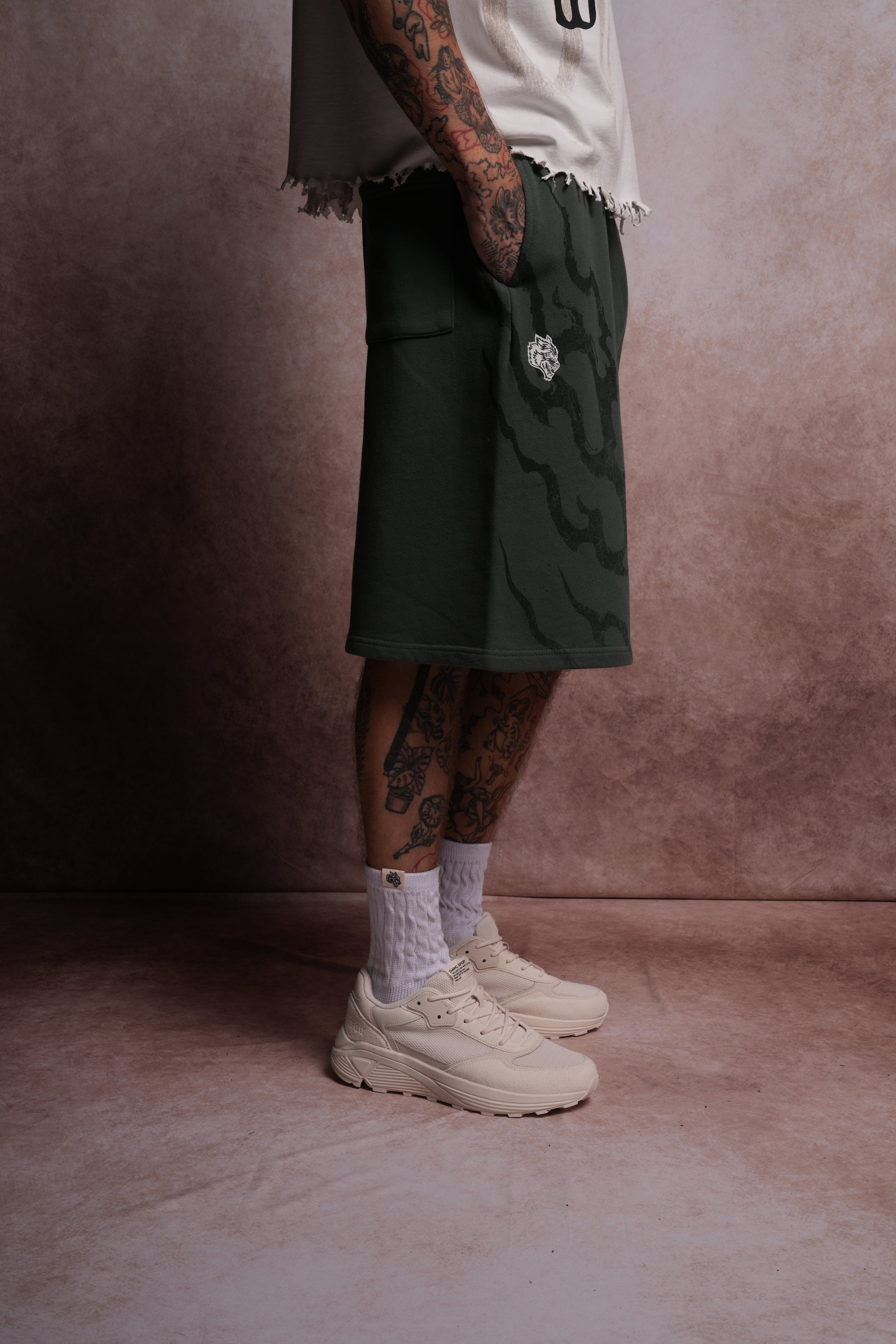 Darc Infernal Oversized Osiris Sweat Shorts in Norse Green