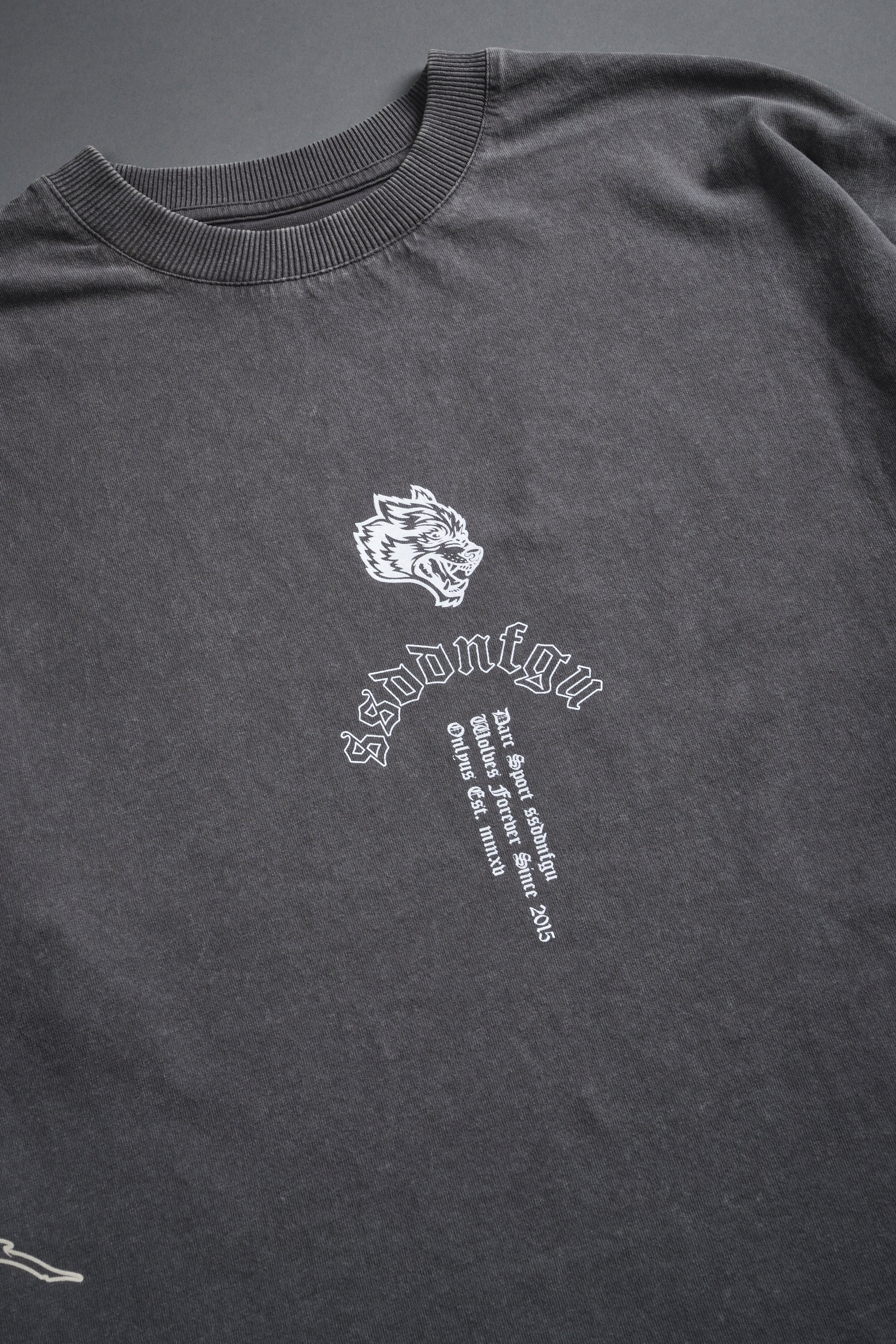Reaper Tour Grunge Mid Length Raw Hem Tee in Slate Gray