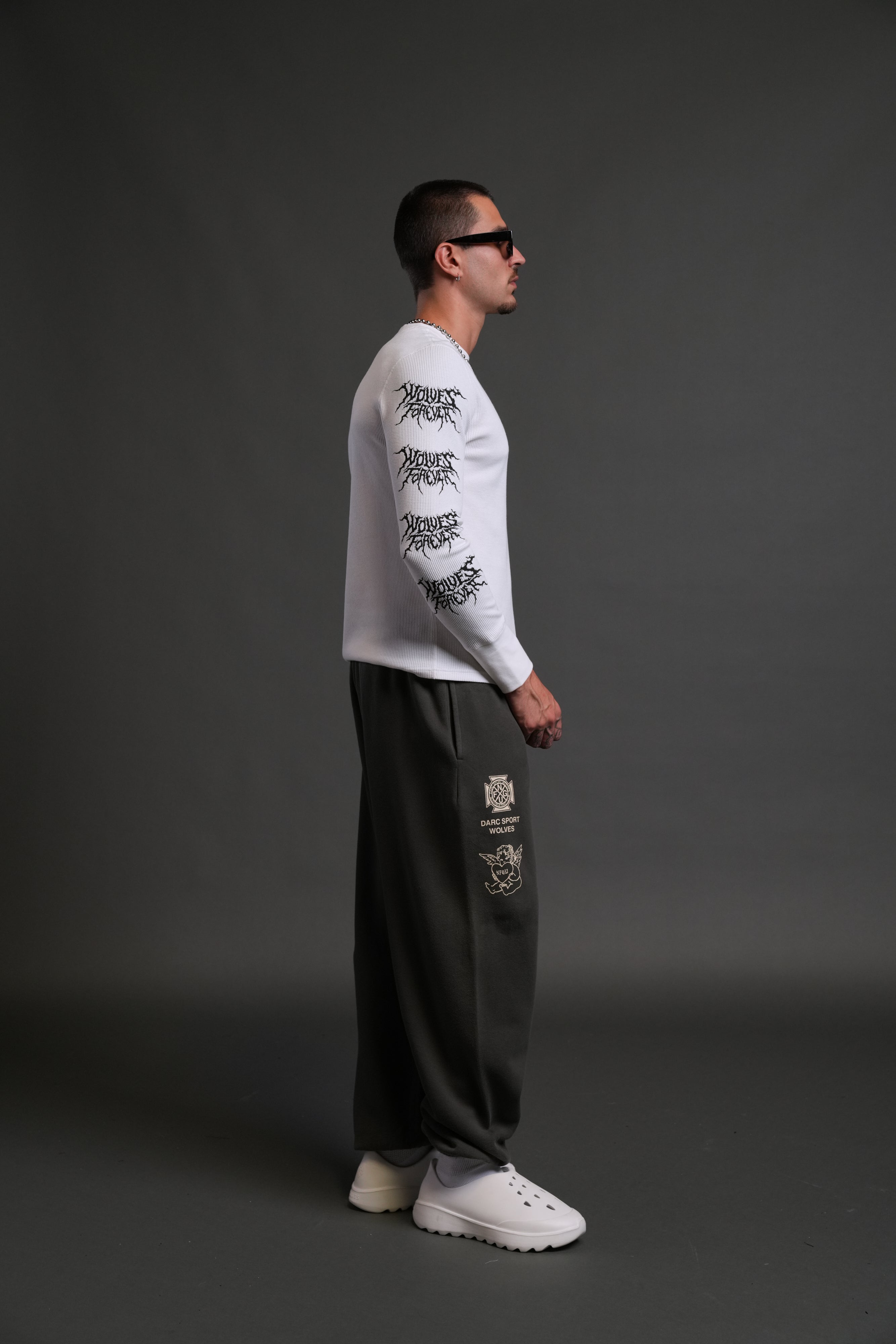 Heart Cherub Lightweight Lounger Sweat Pants in Wolf Gray Halo Wash