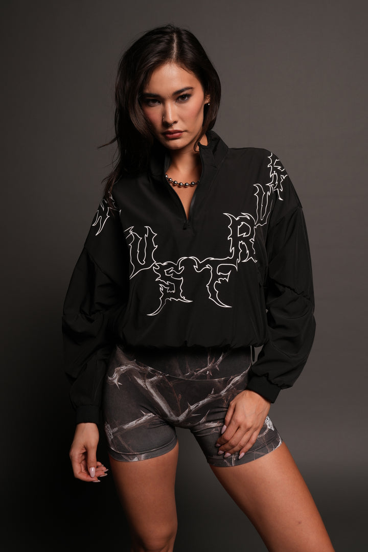 Wolves Hesh Pyramid Cropped Zip Mockneck In Black
