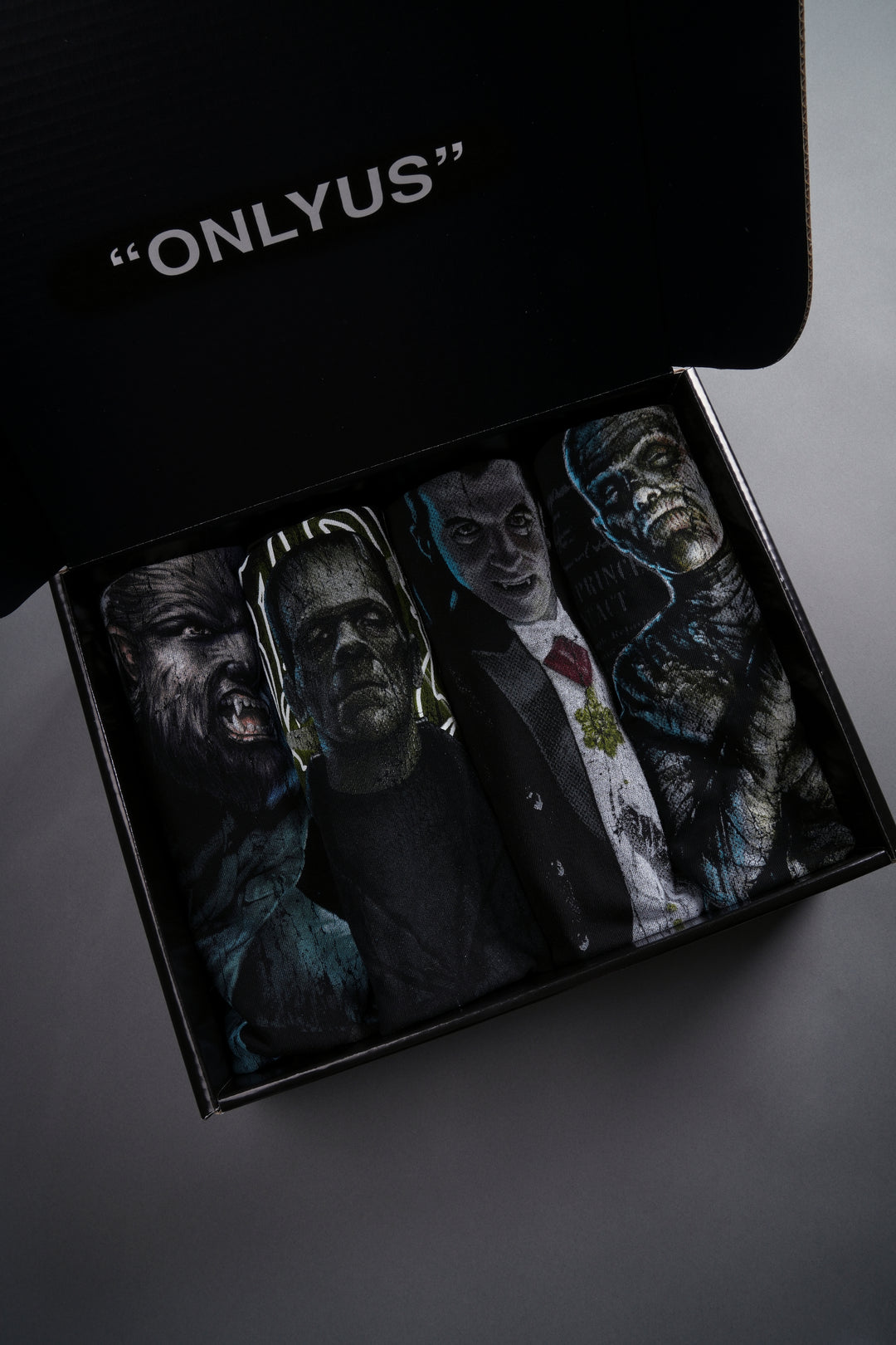 Universal Monsters "Side-By-Side" Tee Box Set in Black