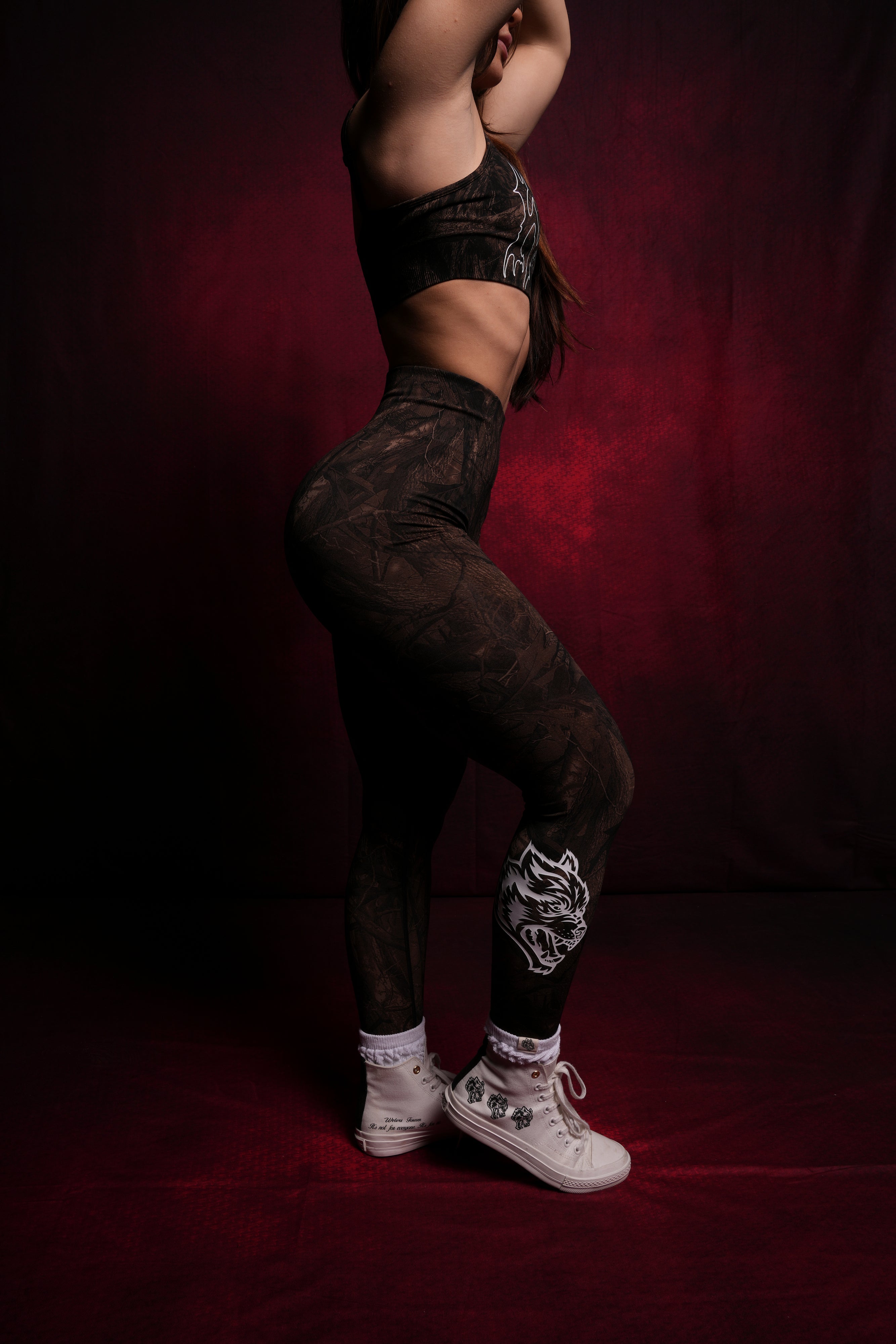 Hesh Forever "Everson Seamless" Scrunch Leggings in Brown Driftwood Forest Camo