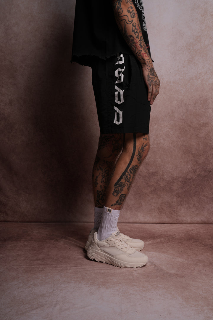 SSDDNFGU Remind Track Shorts in Black/Black