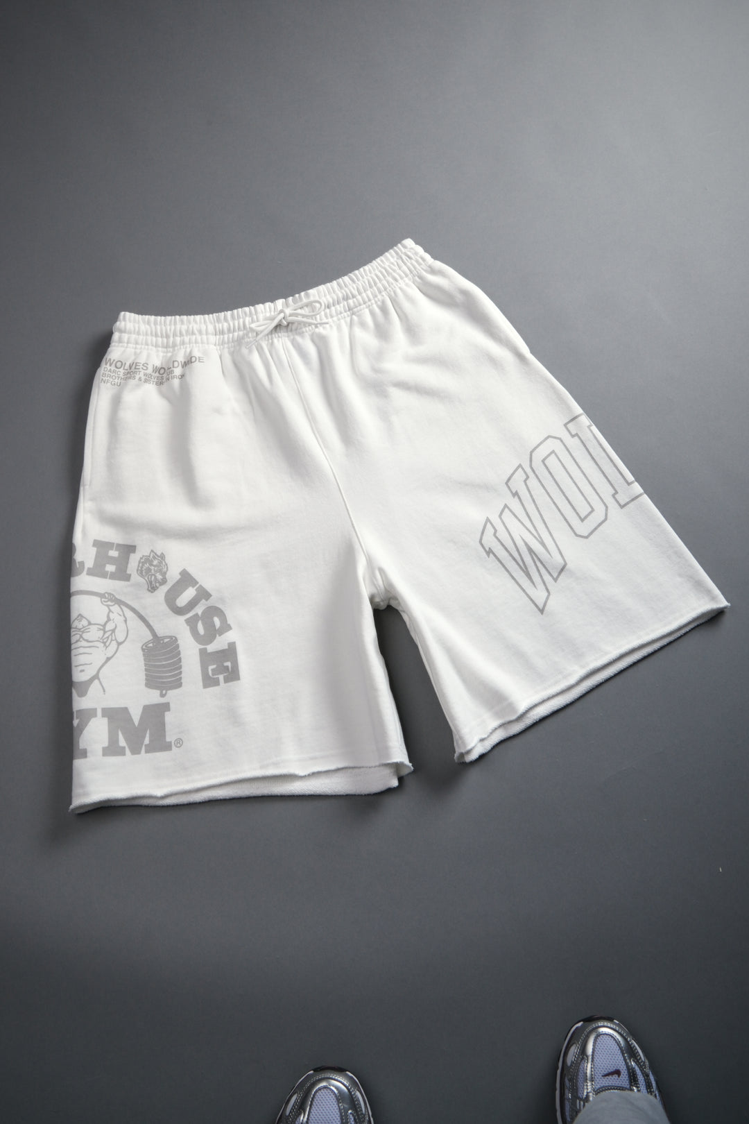 Powerhouse of the Wolves Grunge Brock Sweat Shorts in Cream