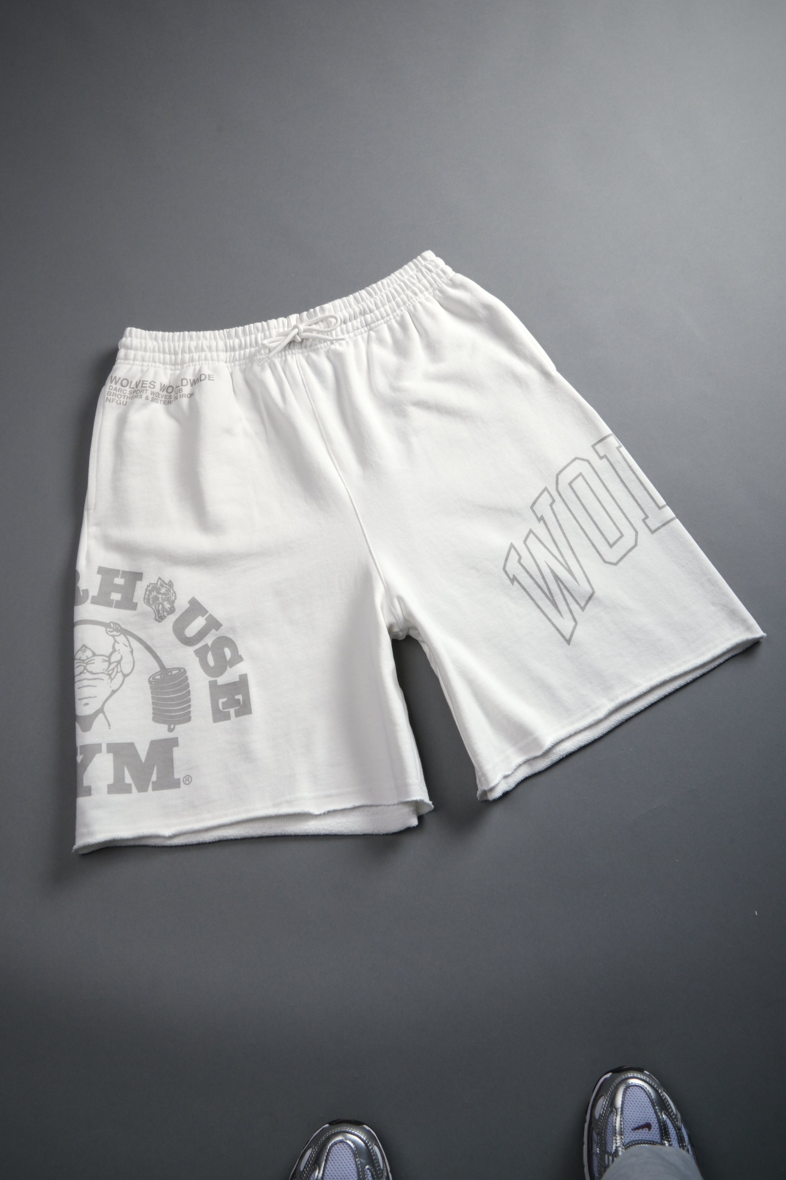 Powerhouse of the Wolves Grunge Brock Sweat Shorts in Cream