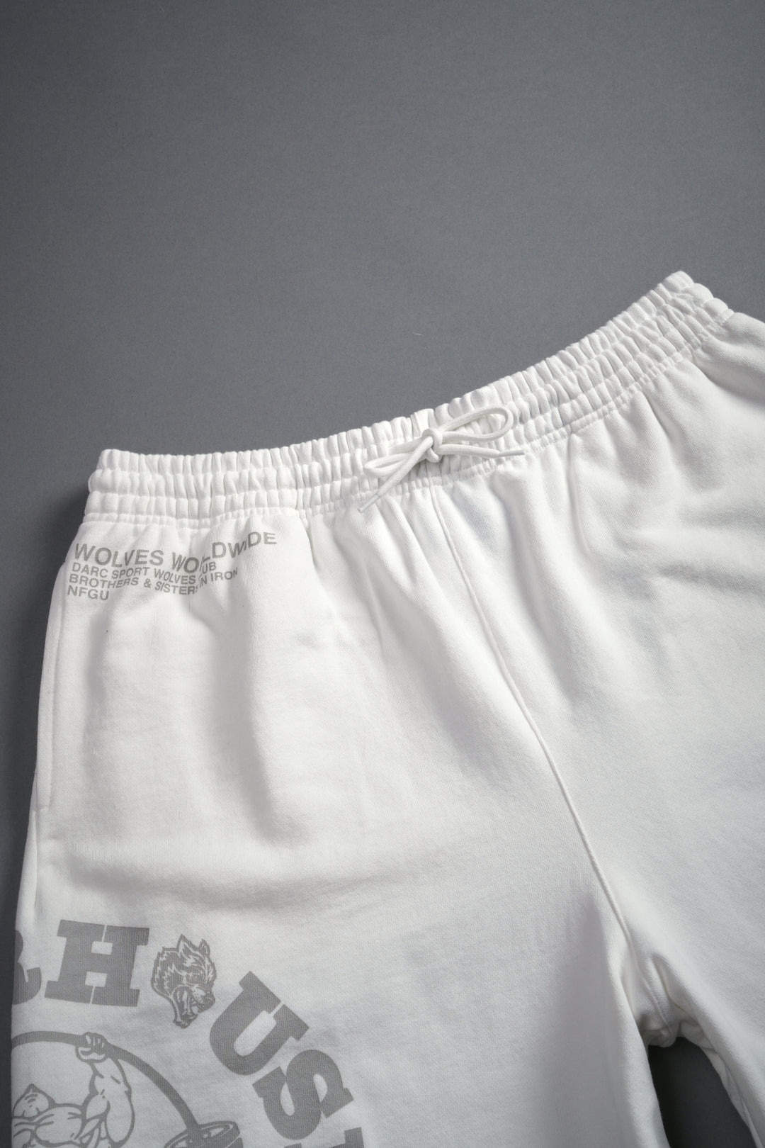 Powerhouse of the Wolves Grunge Brock Sweat Shorts in Cream