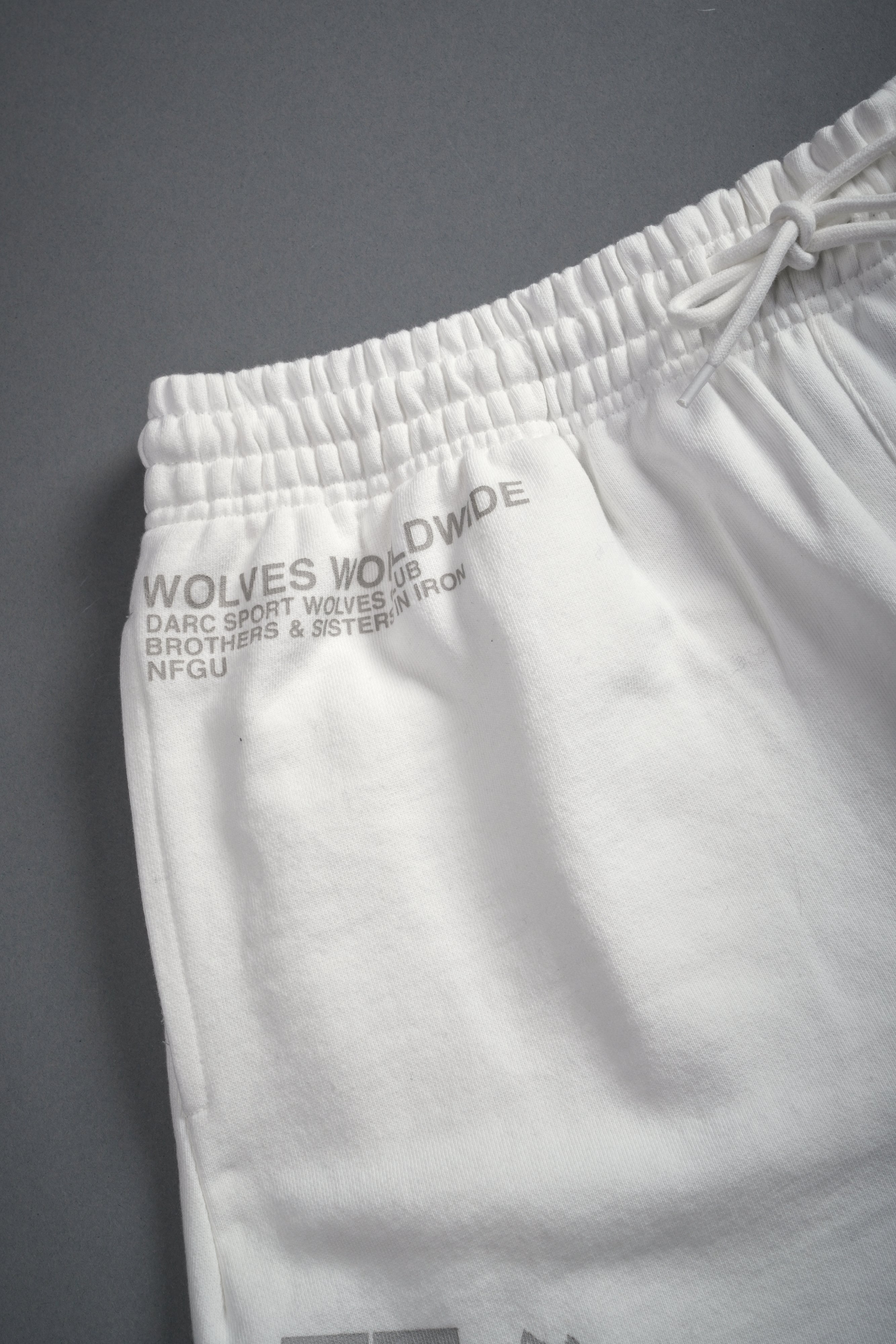 Powerhouse of the Wolves Grunge Brock Sweat Shorts in Cream