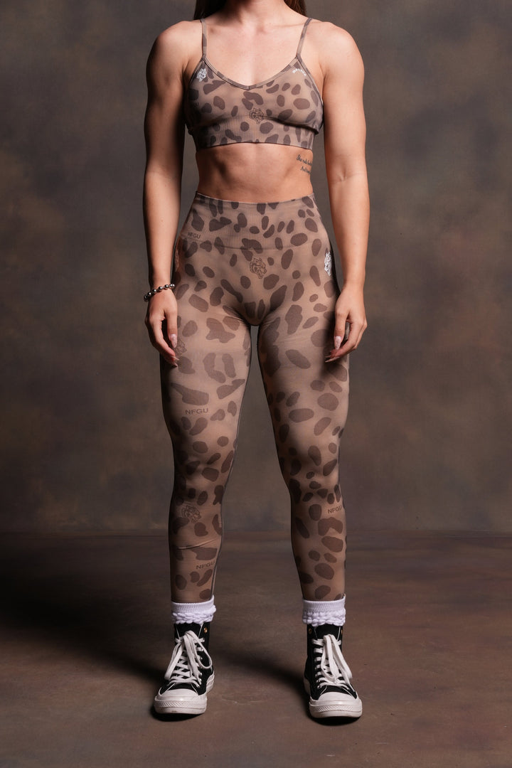 Dual "Skylar" Soft Seamless Leggings in Celeritas Morte