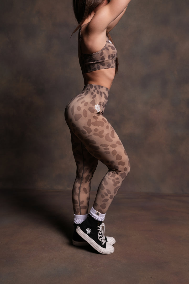 Dual "Skylar" Soft Seamless Leggings in Celeritas Morte