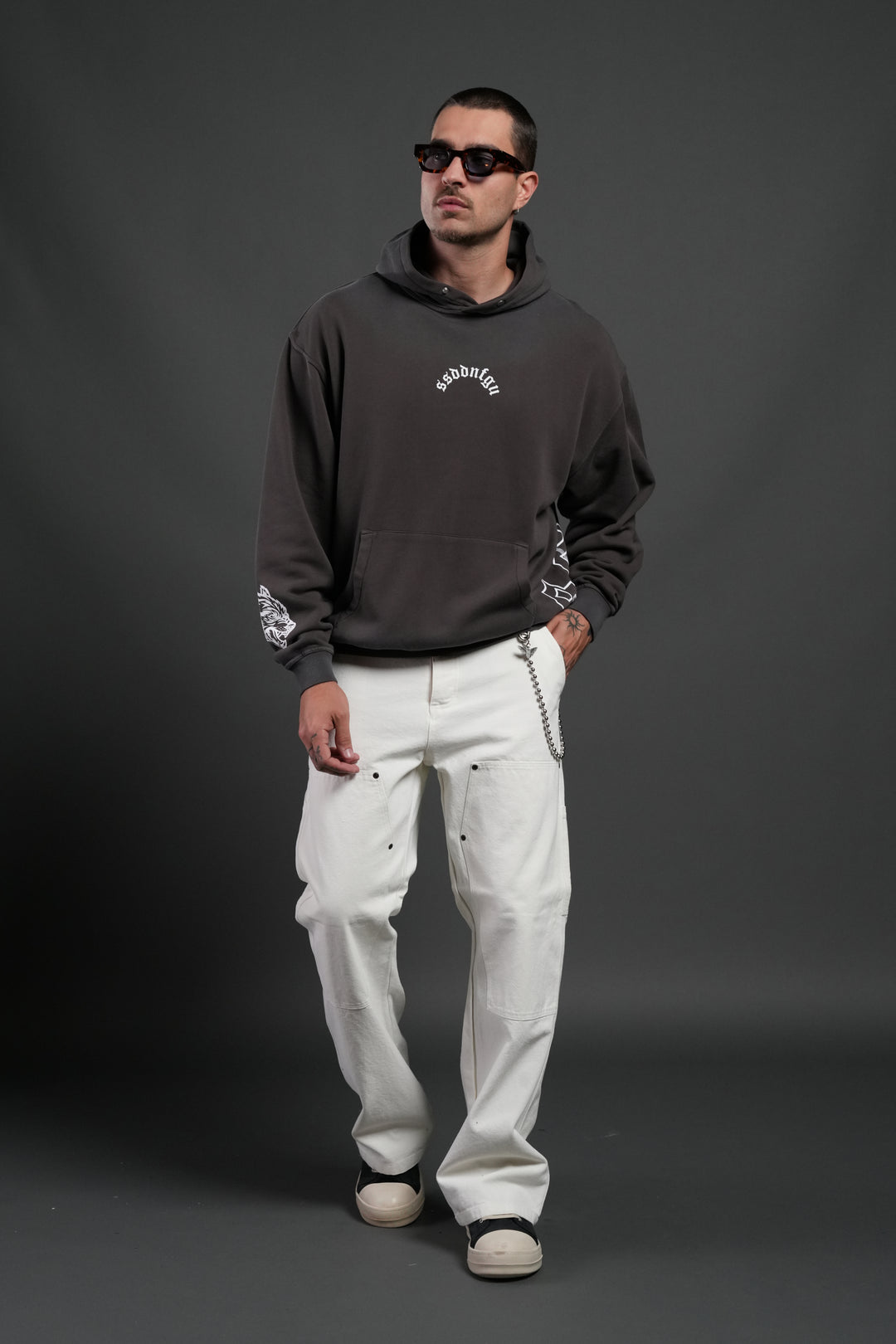 Our Sacrifice Pierce Hoodie in Darc Brown Drift Wash