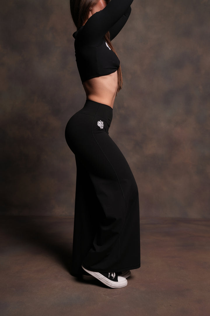 Harley-Davidson Wolves Wide Leg Energy Pants in Black