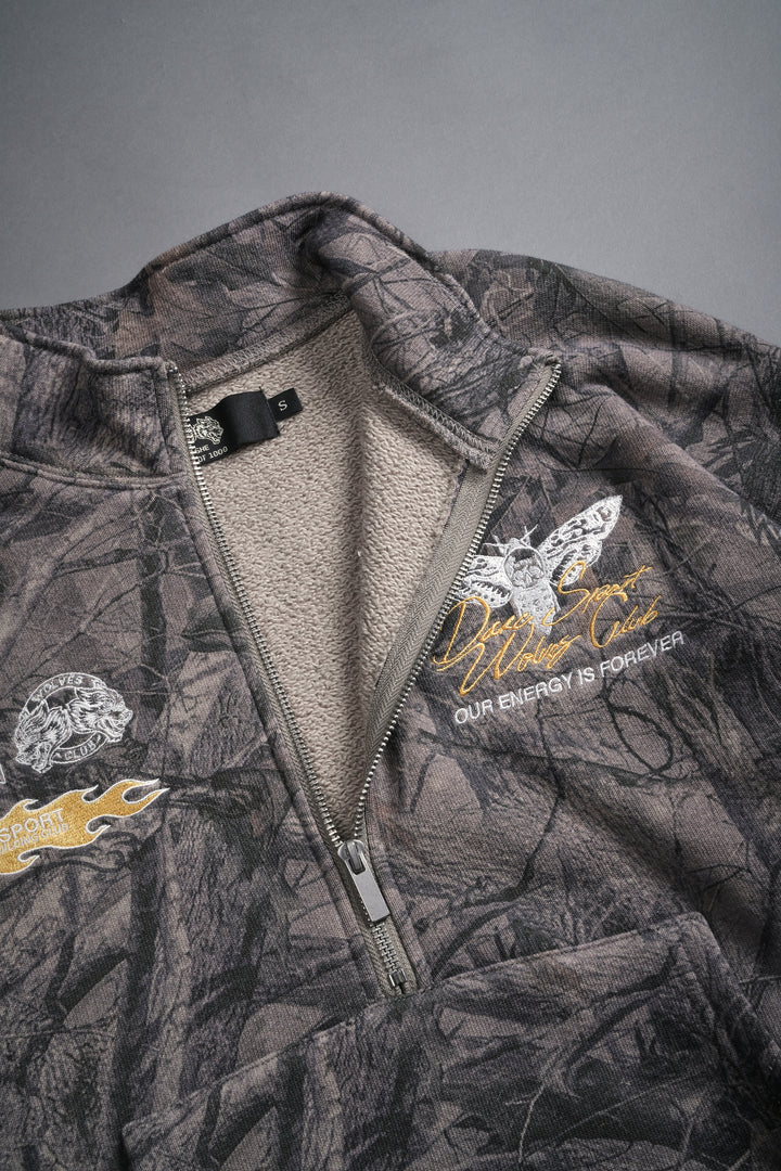 Live Fast V3 She Everson Mockneck Sweater in Driftwood Wolf Forest Camo