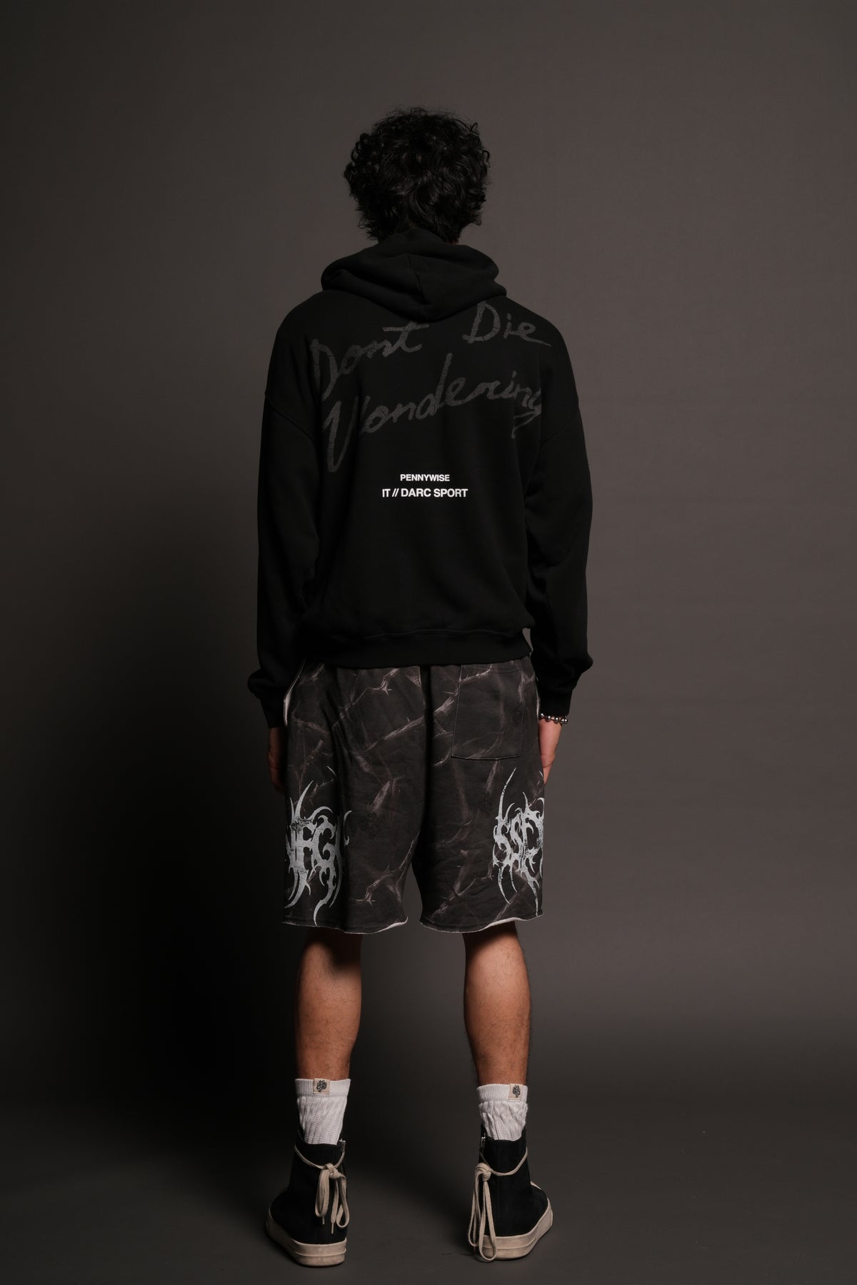 Ssddnfgu Raw Hem Oversized Post Lounge Sweat Shorts In Darc Thorns