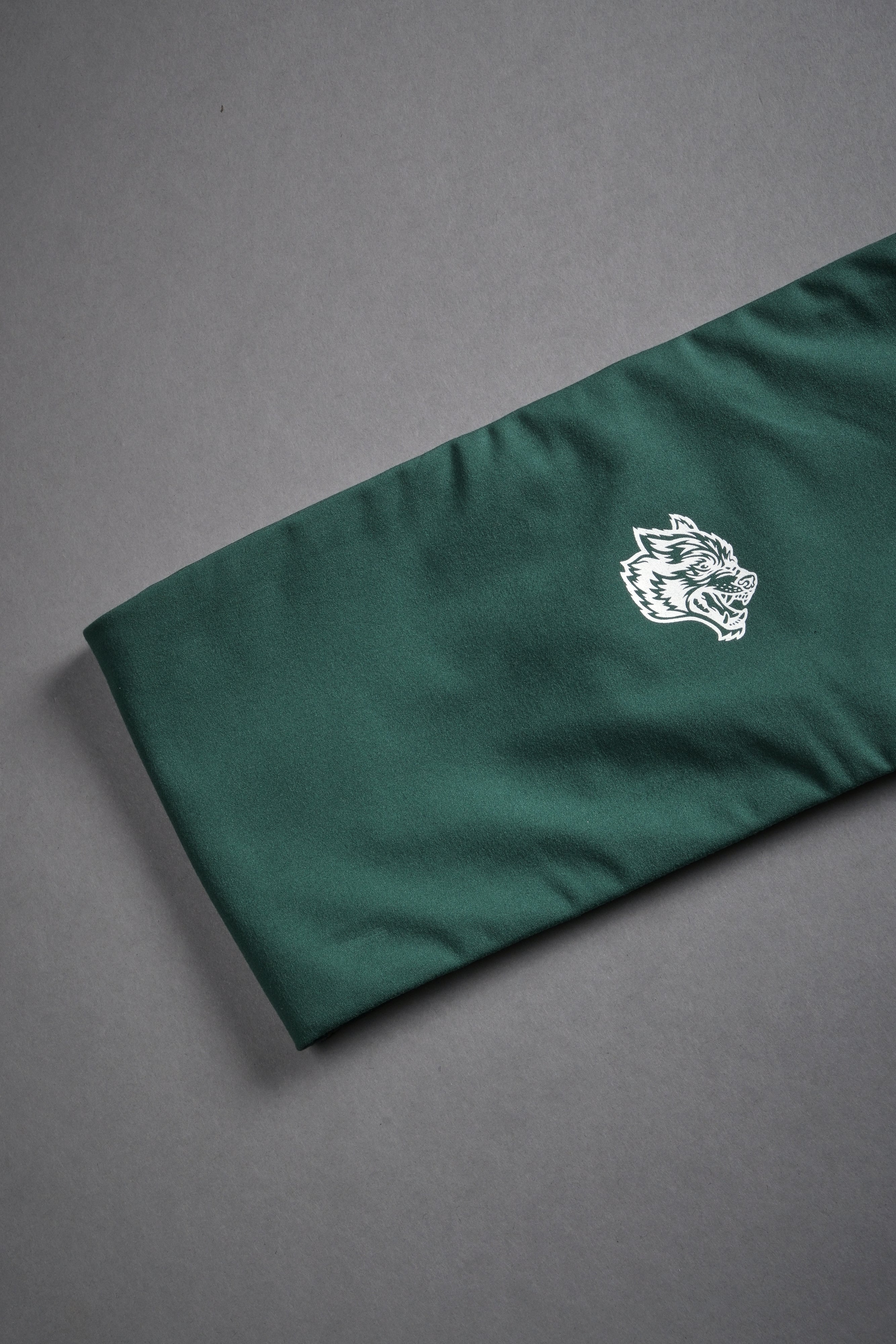 Single Wolf "Mia" Energy Bandeau in Hunter Green