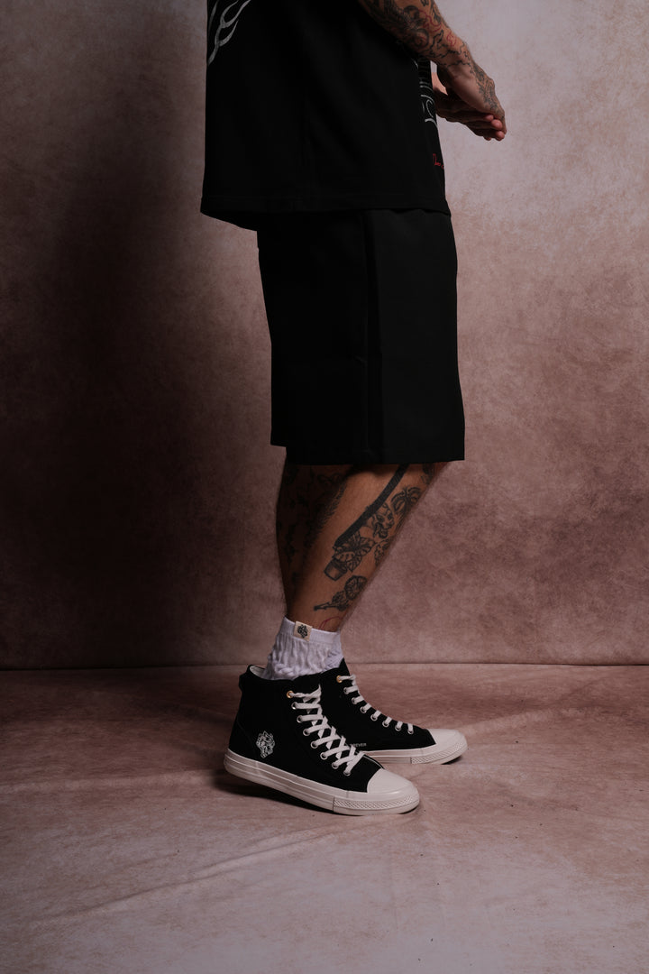 Wolf Chopper Armando Shorts in Black