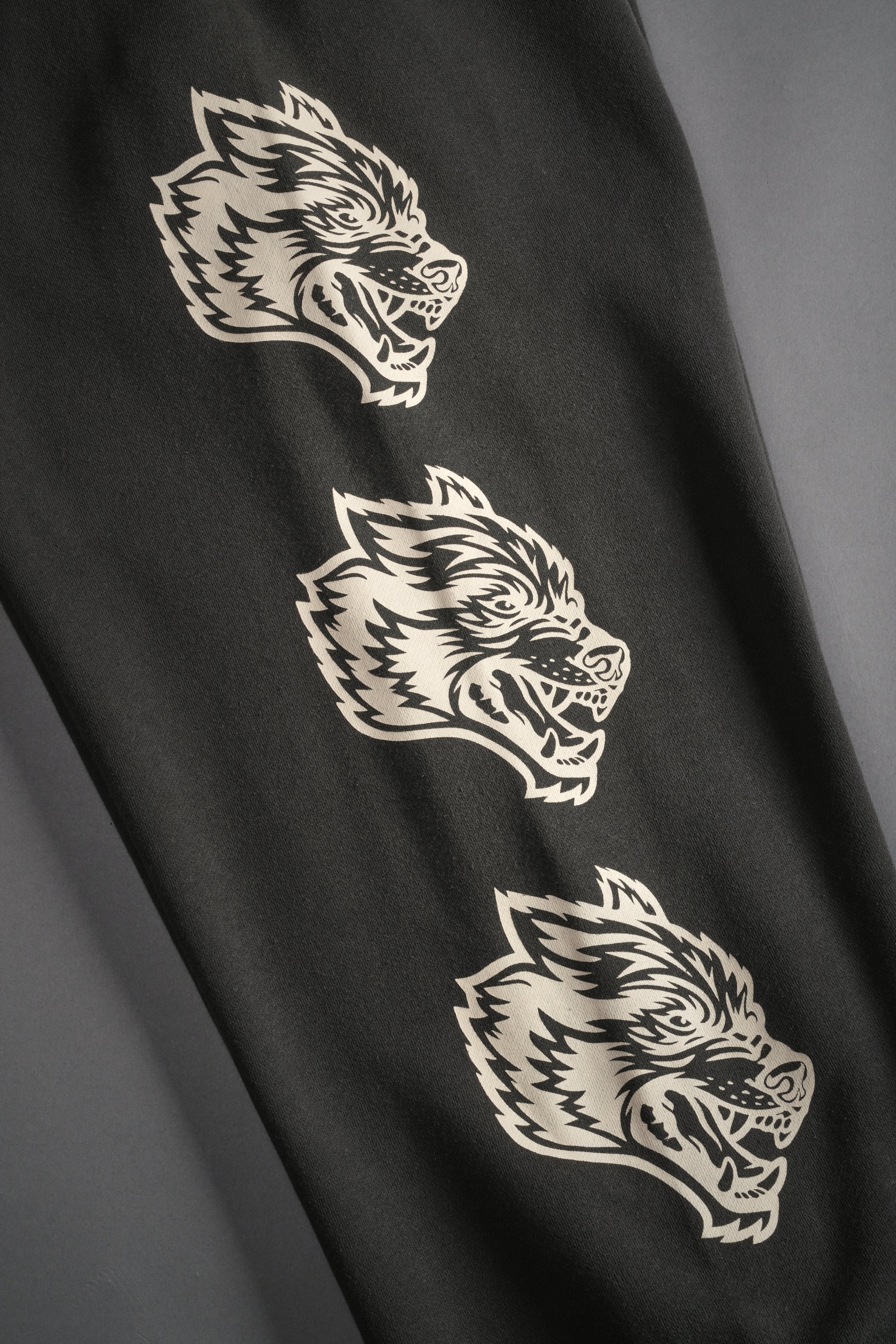 Heart Cherub Lightweight Lounger Sweat Pants in Wolf Gray Halo Wash
