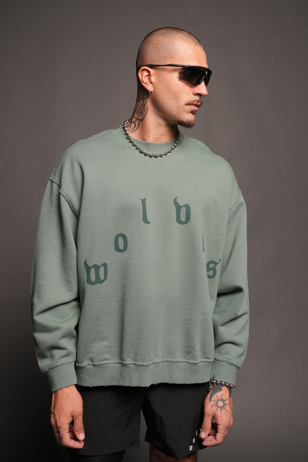 Forever Our Core Grunge Distressed Oversized London Crewneck In Hunter Green