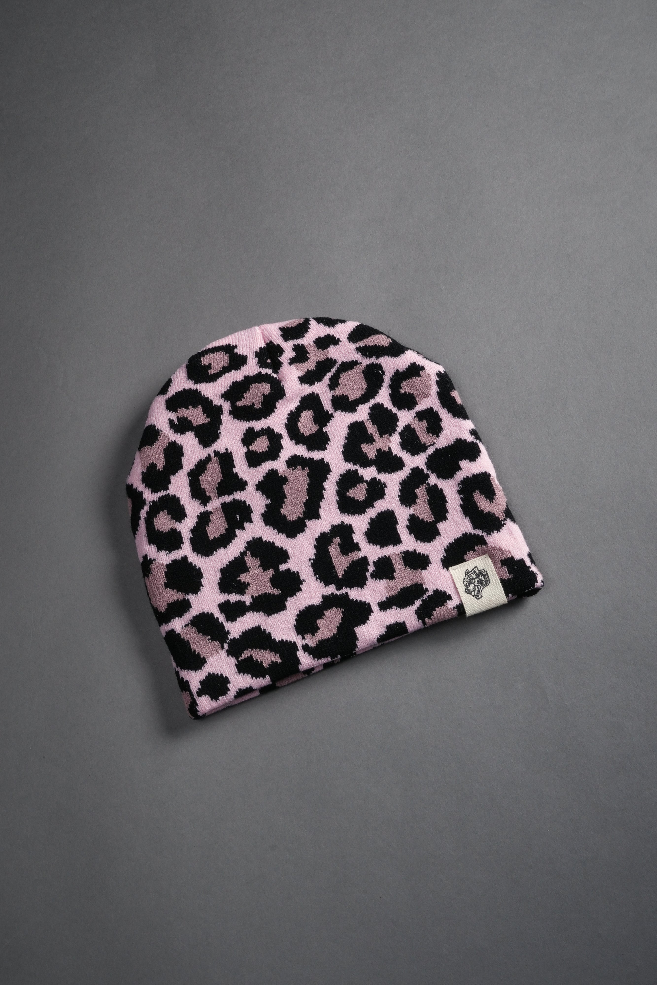 Wolf Patch V2 Cap Beanie in Cloud Pink Leopard – DarcSport