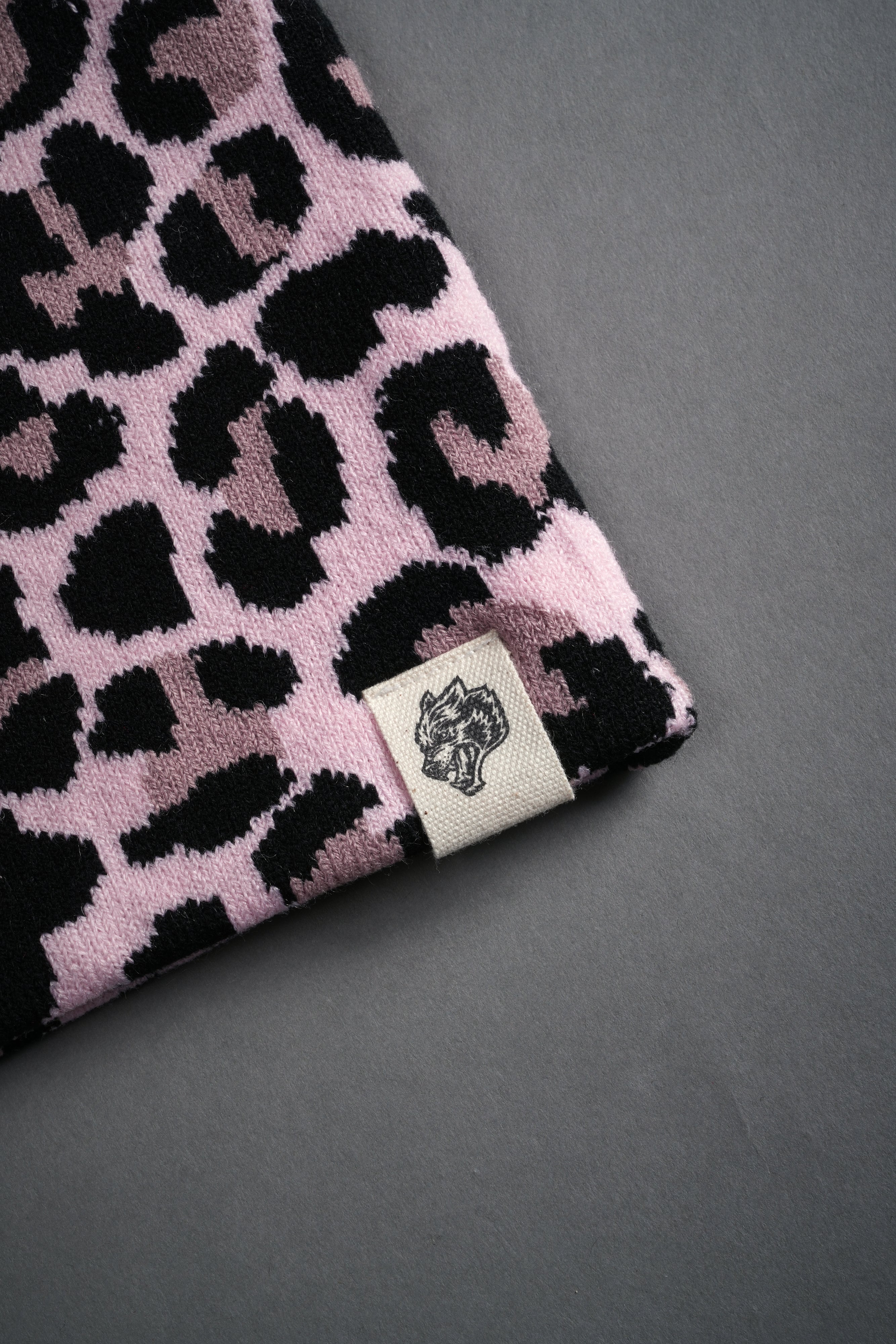 Wolf Patch V2 Cap Beanie in Cloud Pink Leopard