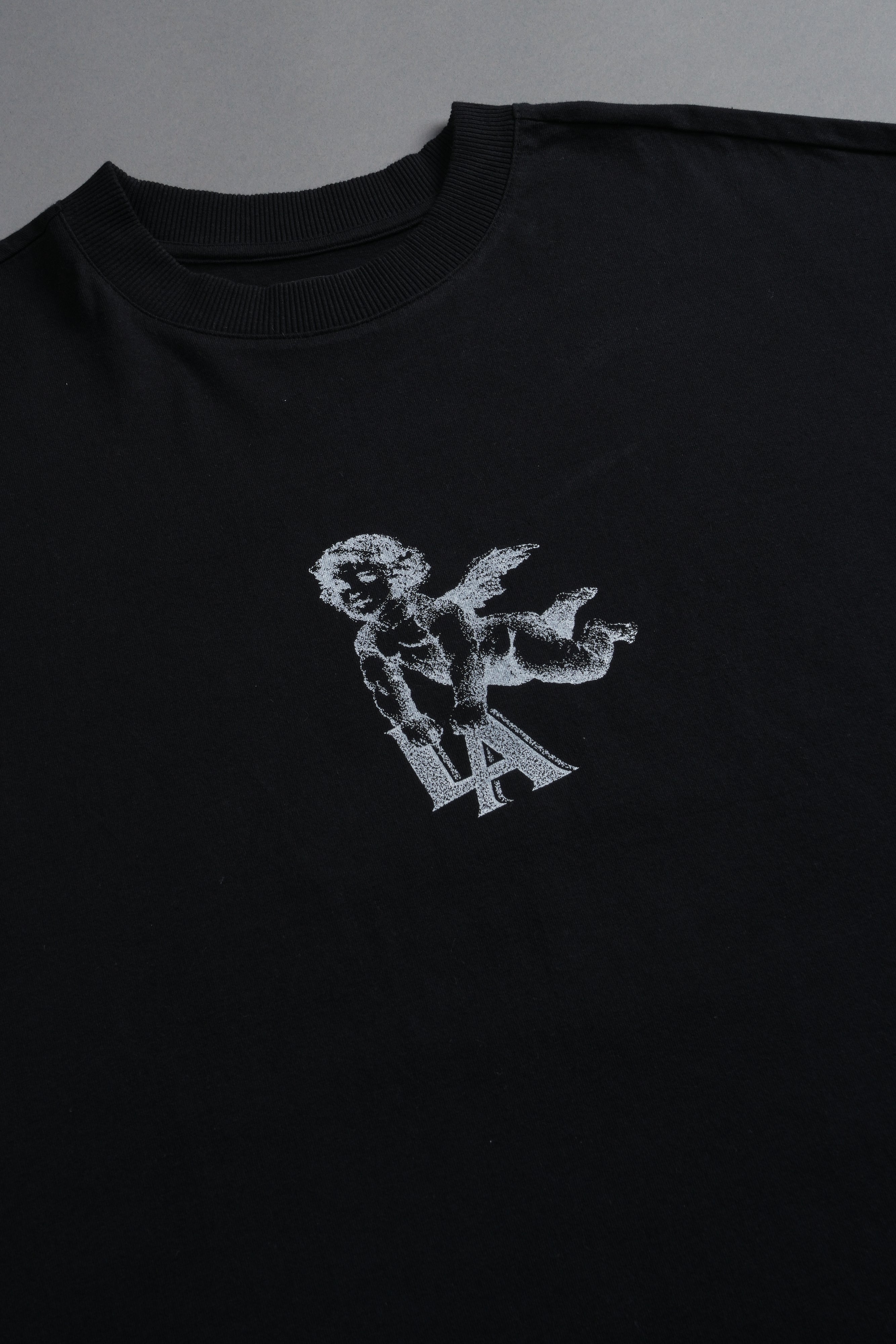 La Cherub Grunge Mid Length Raw Hem Cap Sleeve Tee in Black