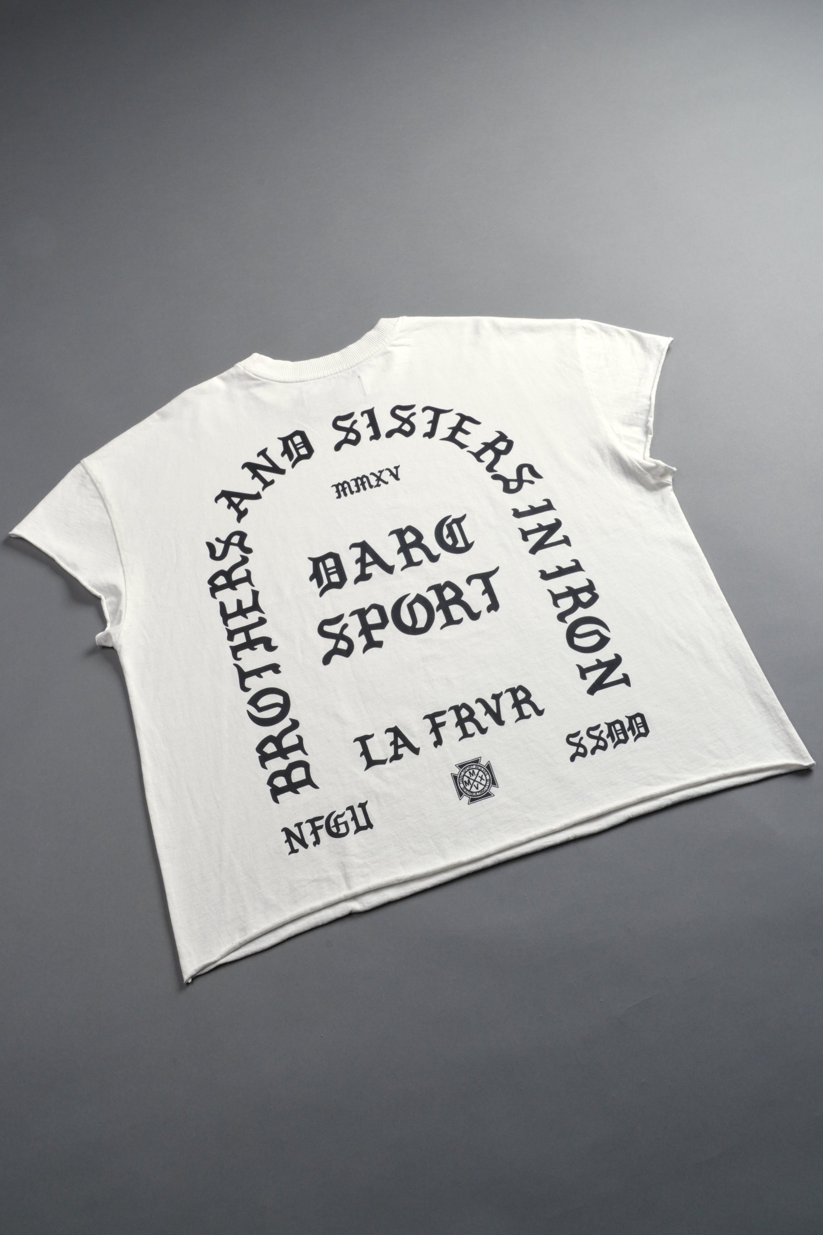 La Cherub Grunge Mid Length Raw Hem Cap Sleeve Tee in Cream