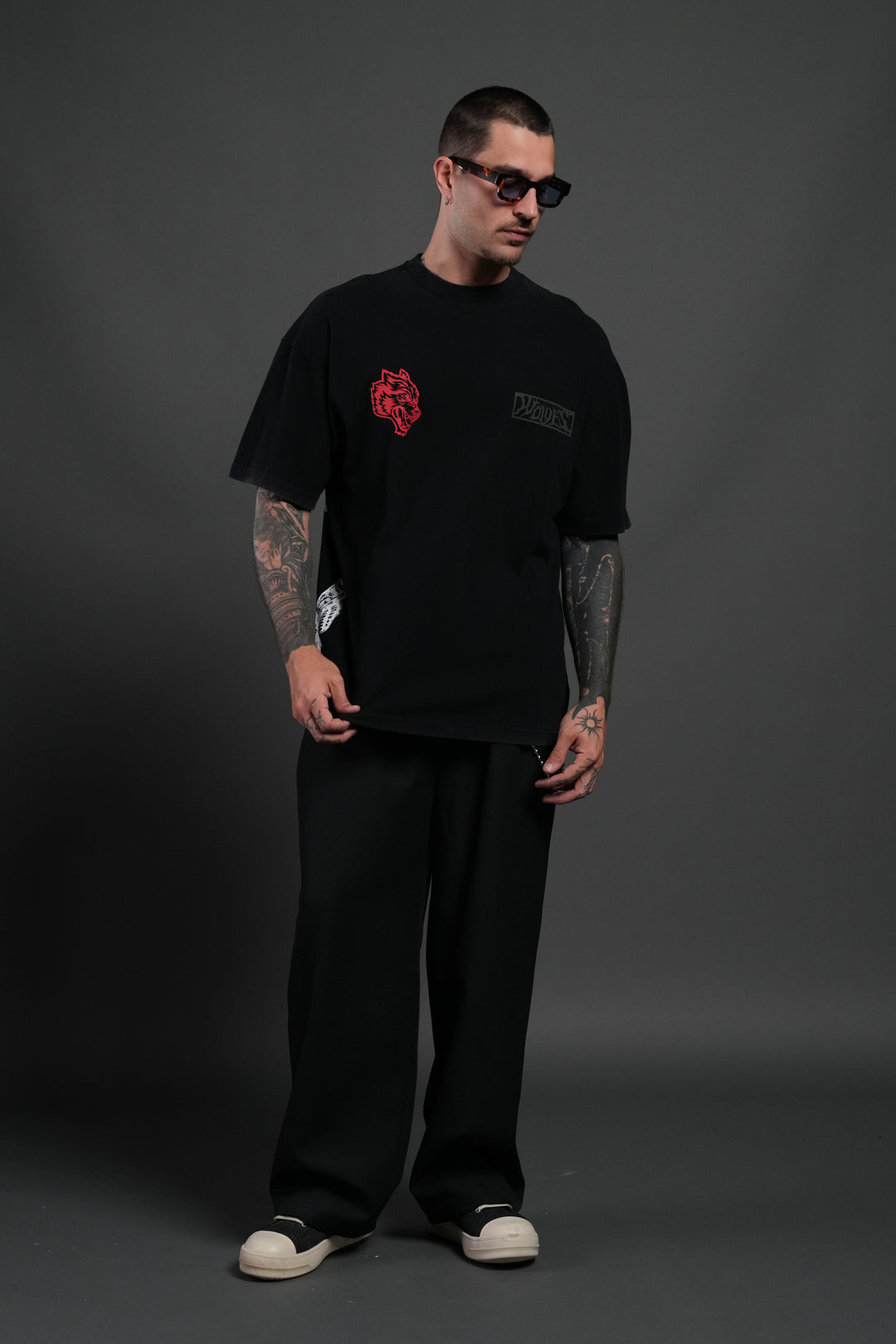 Wolves Valor Premium Oversized Tee in Black