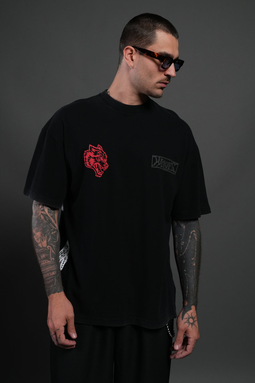 Wolves Valor Premium Oversized Tee in Black