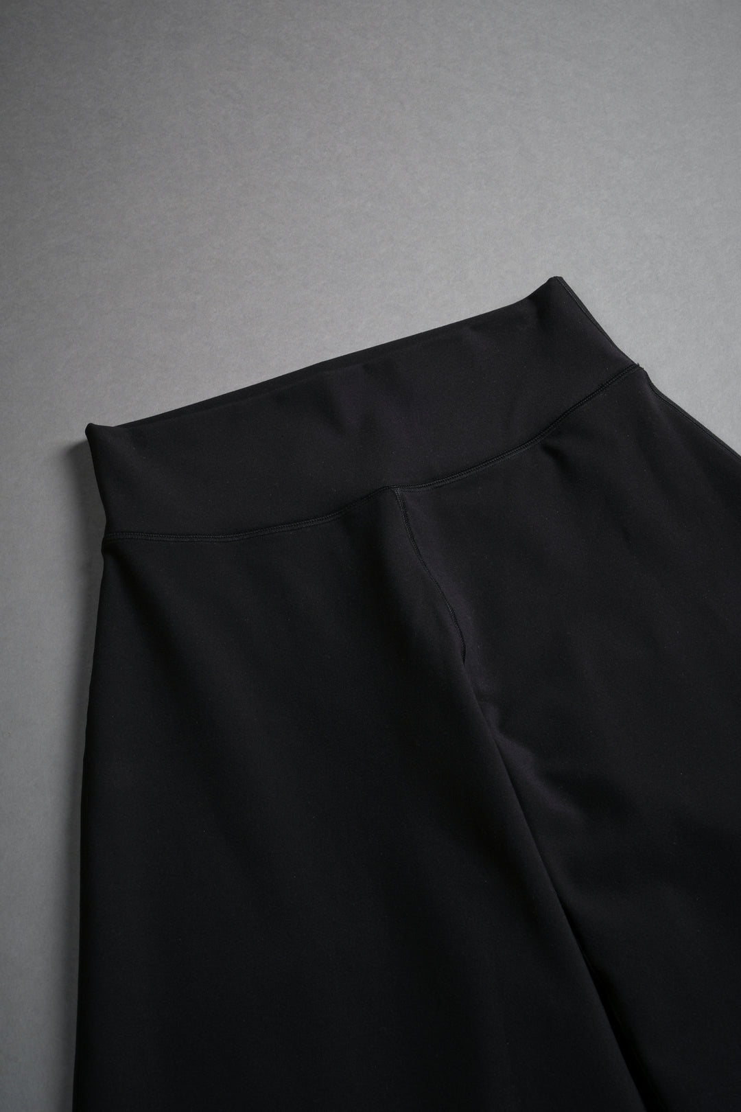 Single Wolf Wide Leg Energy Pants in Black