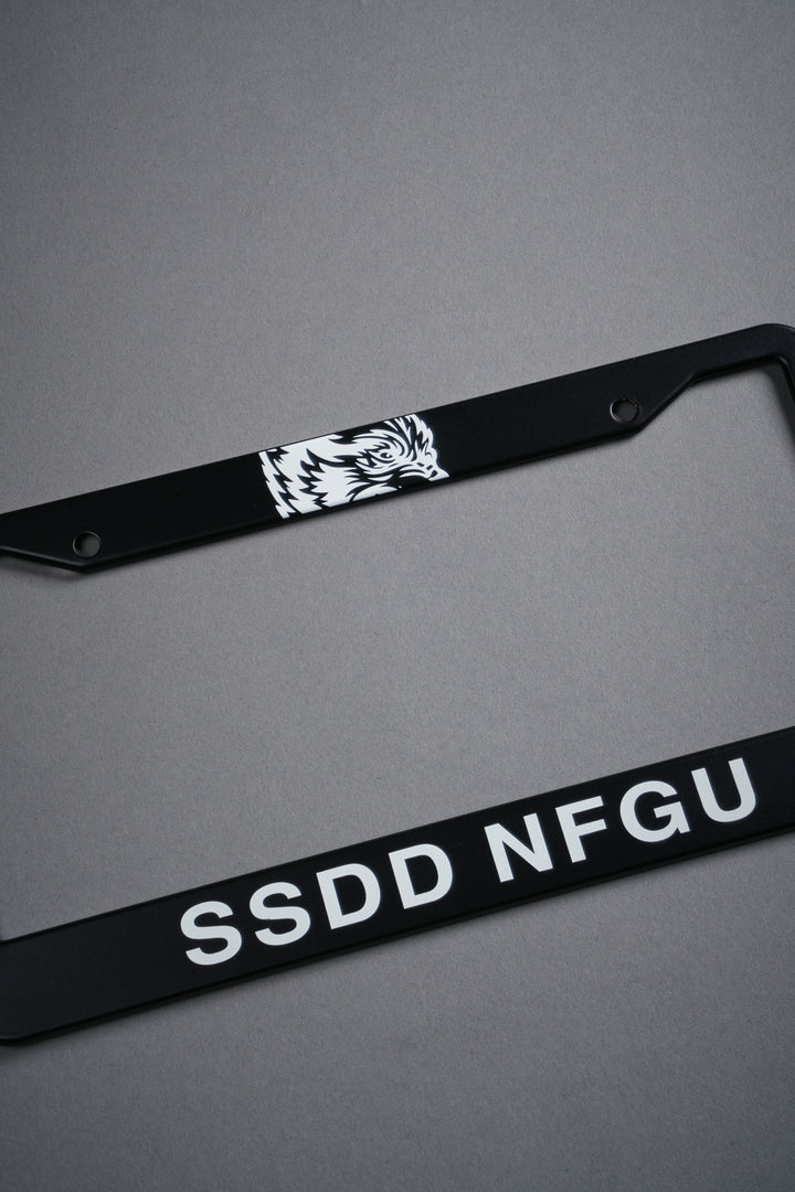 SSDDNFGU License Plate Frame in Black