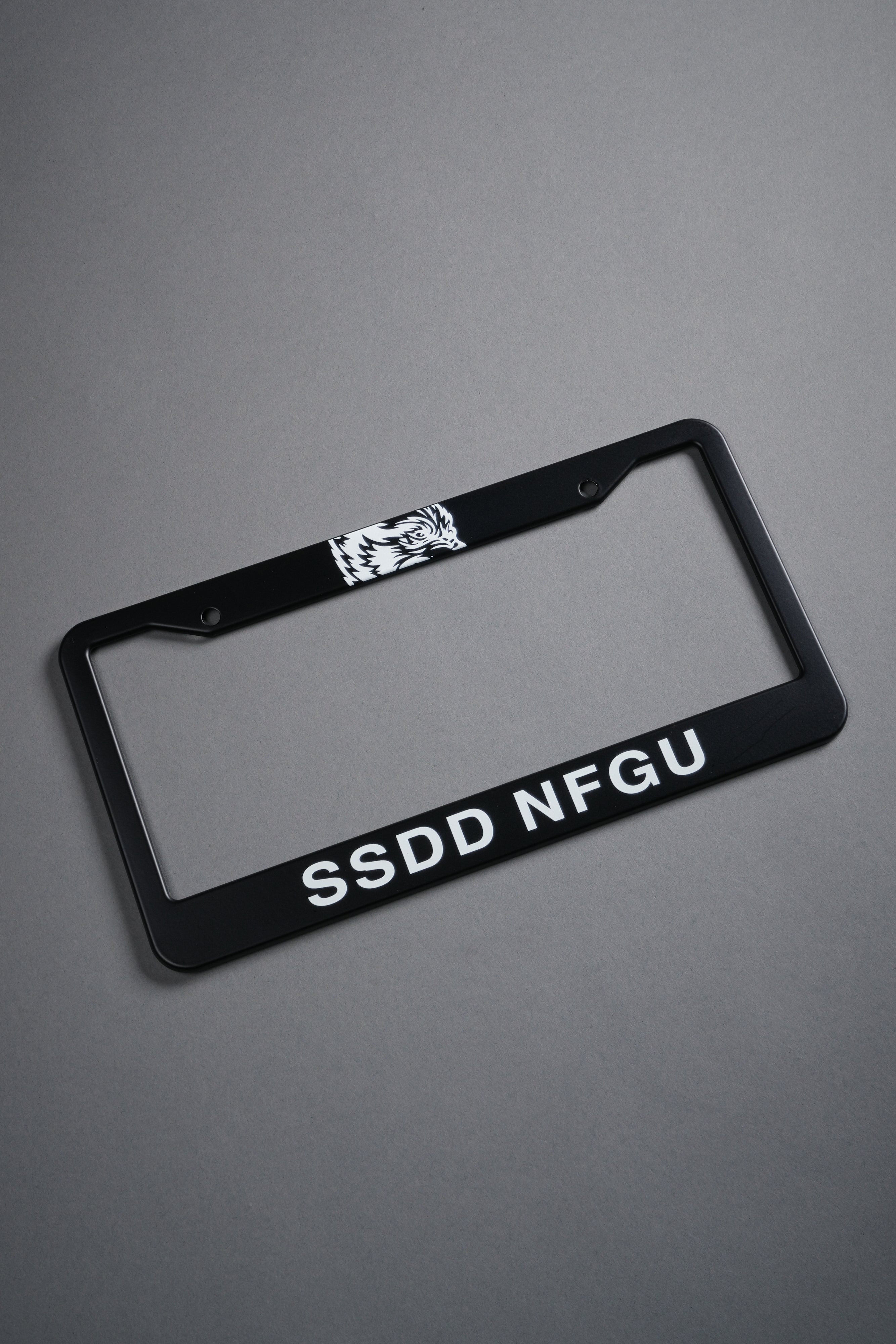 SSDDNFGU License Plate Frame in Black