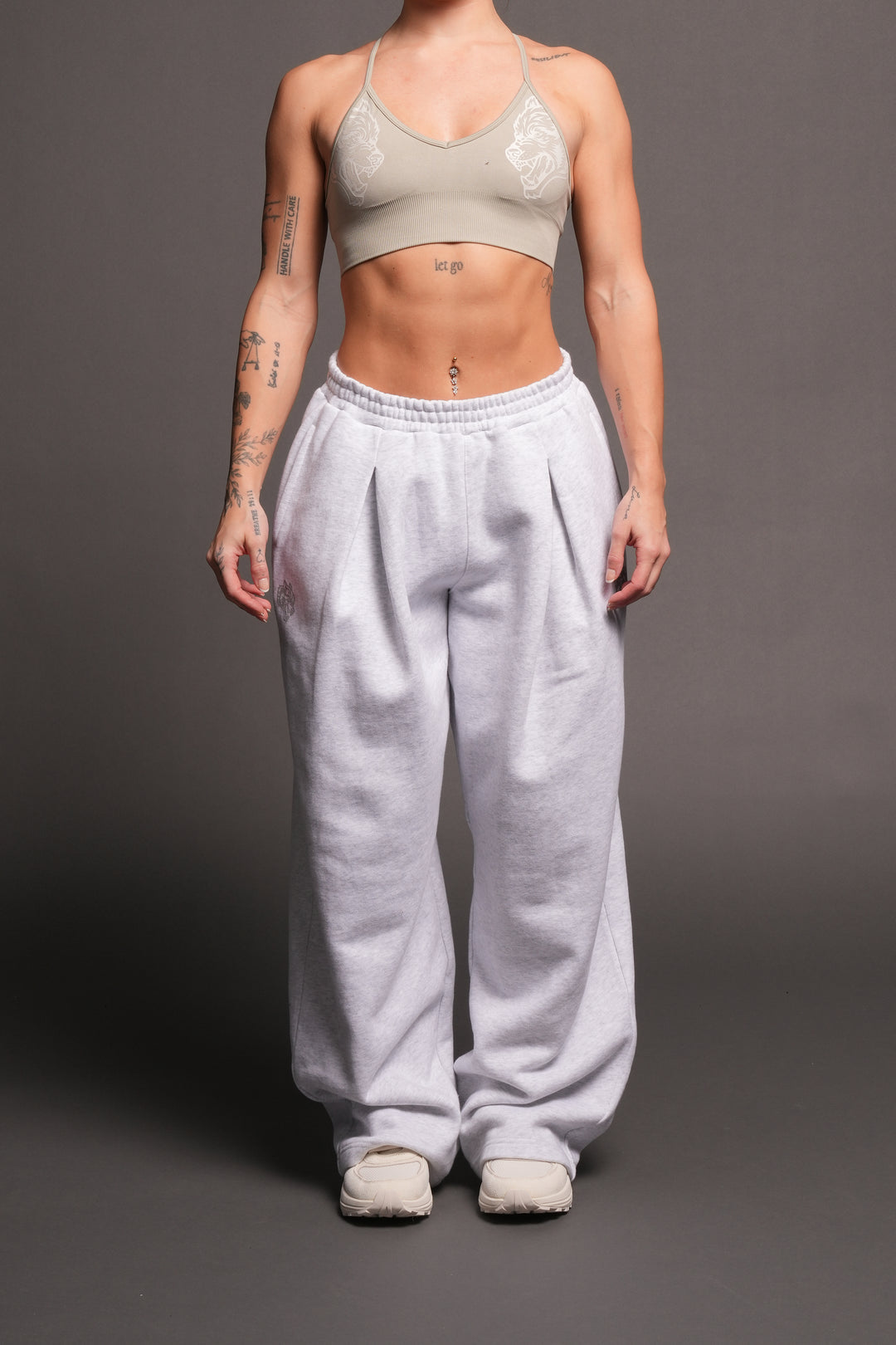 Dual Yara Pleated Sweat Pants In Super Light Athletic Gray