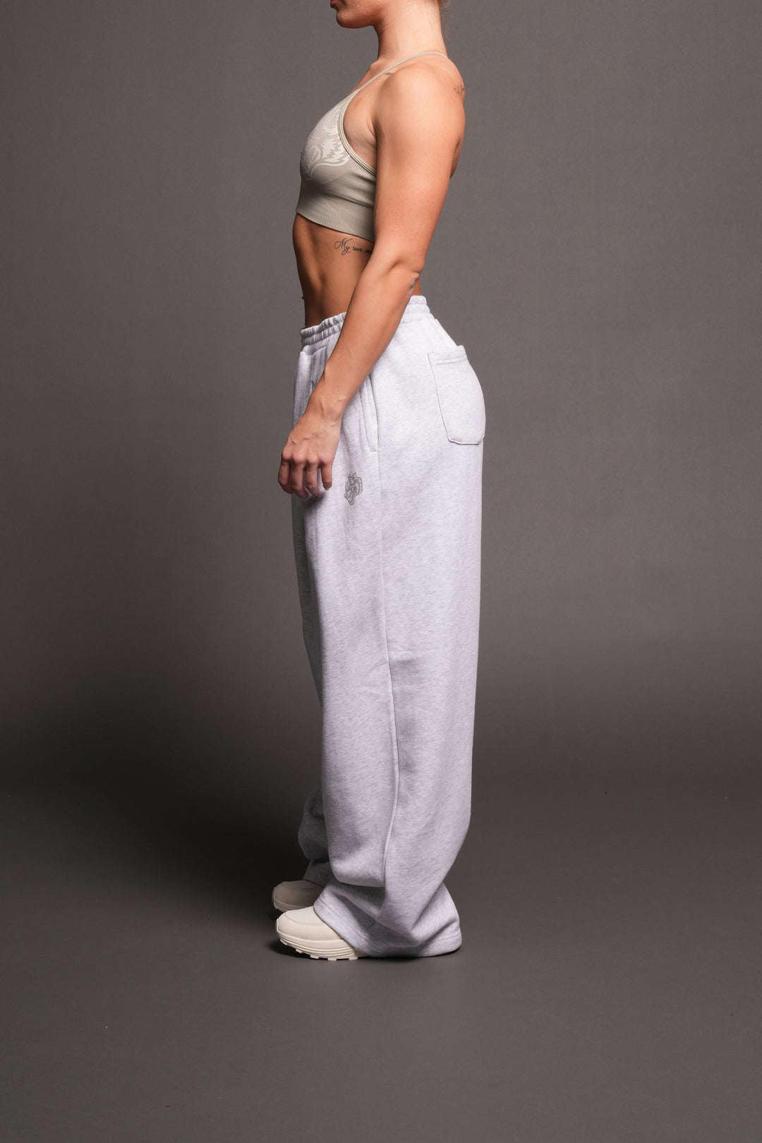 Dual Yara Pleated Sweat Pants In Super Light Athletic Gray