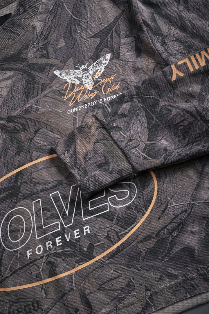 Live Fast V3 "Premium" (LS Cropped) Tee in Driftwood Wolf Forest Camo