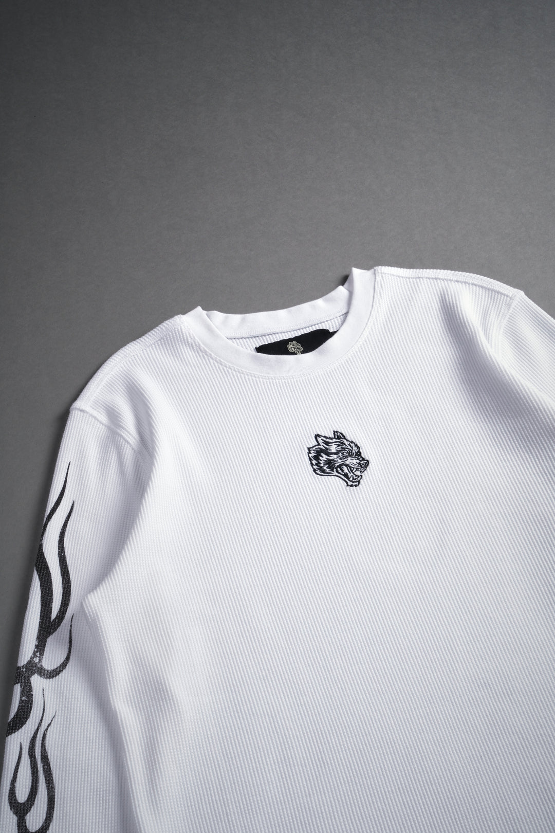 Wolves Flame Lightweight Thermal in White