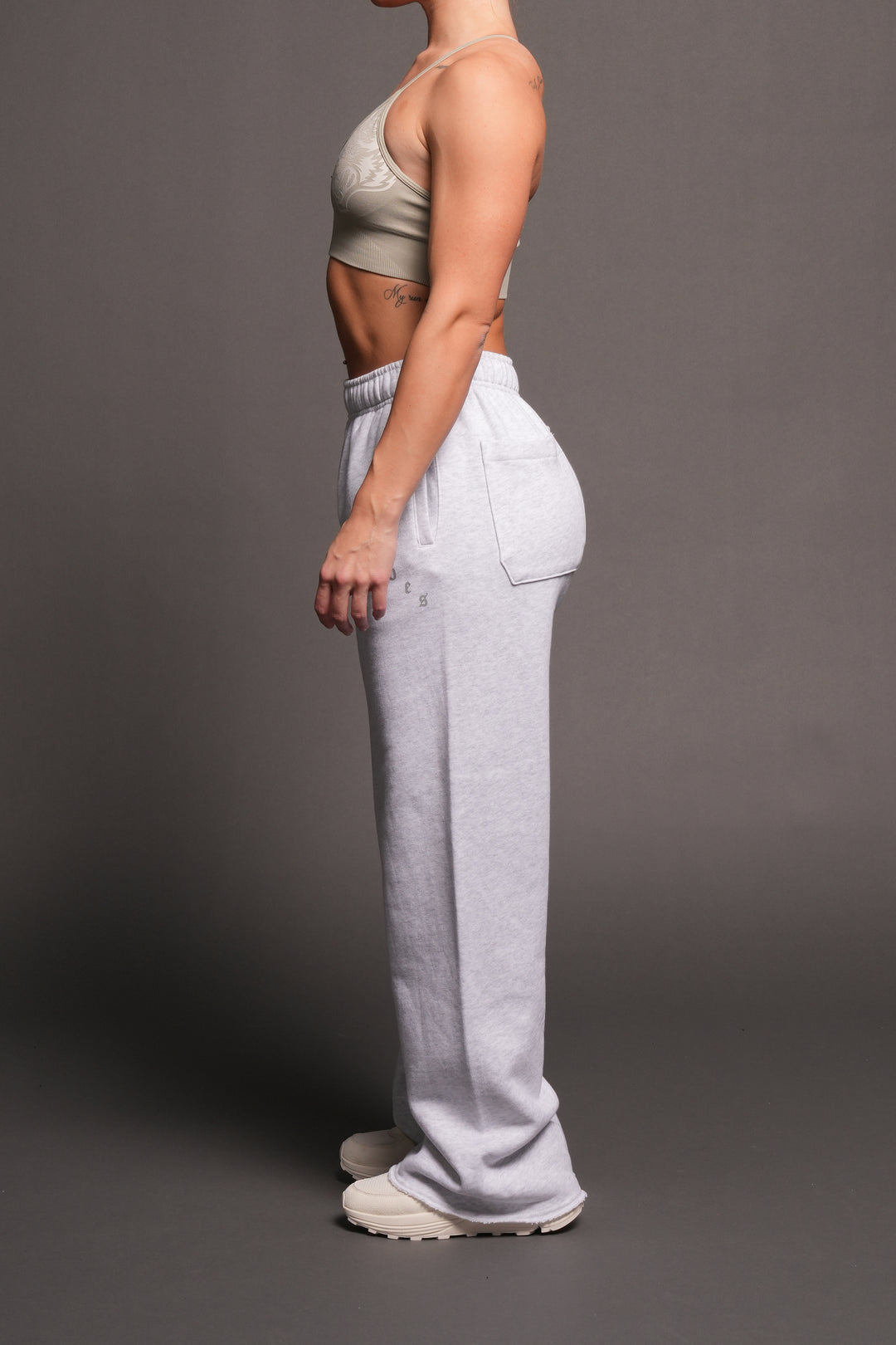 She Wolf Pyramid Big Cozy Sweats In Super Light Athletic Gray