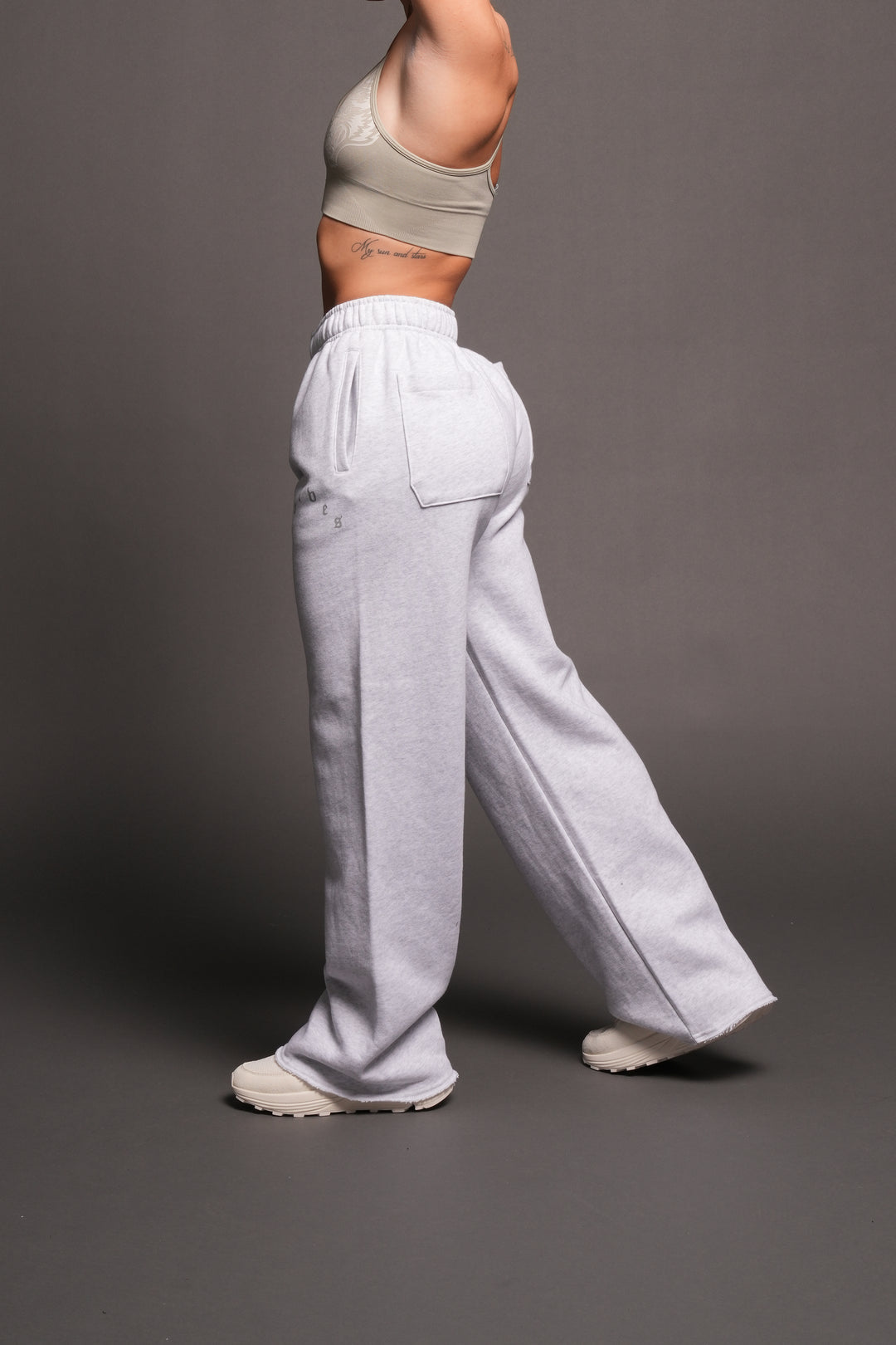 She Wolf Pyramid Big Cozy Sweats In Super Light Athletic Gray