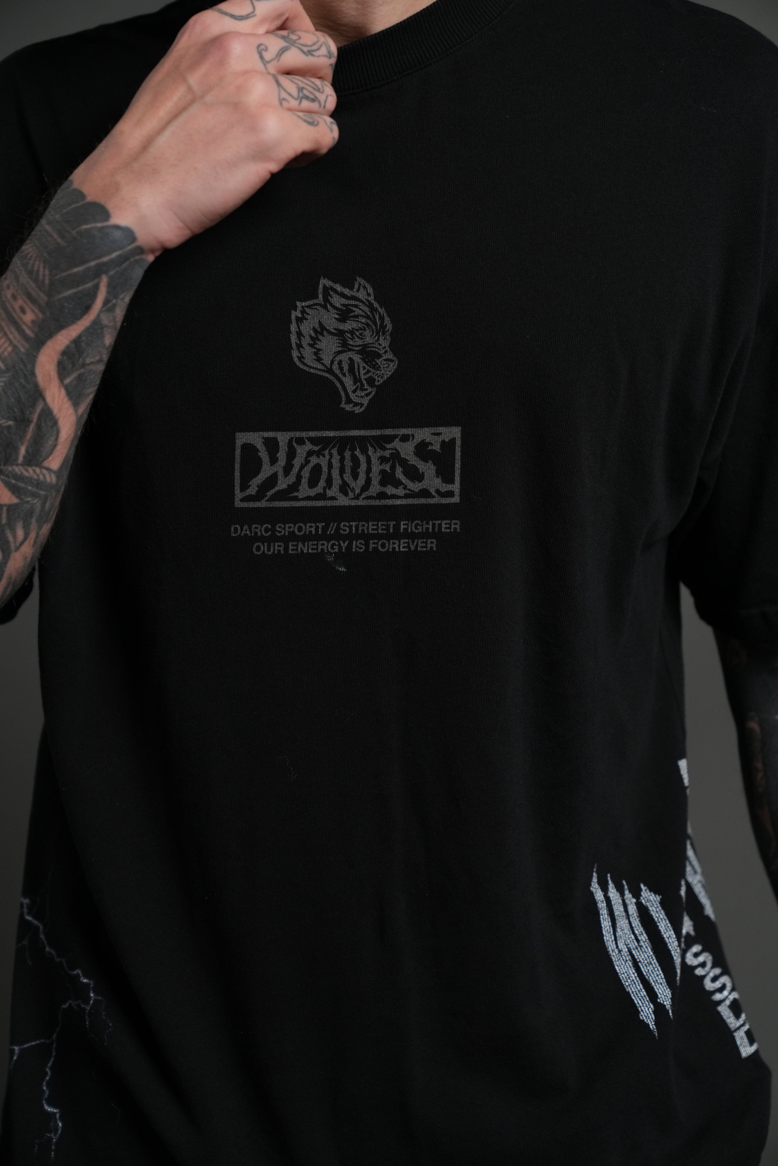 Darc Ryu "Side By Side" Series Premium Oversized Tee in Black