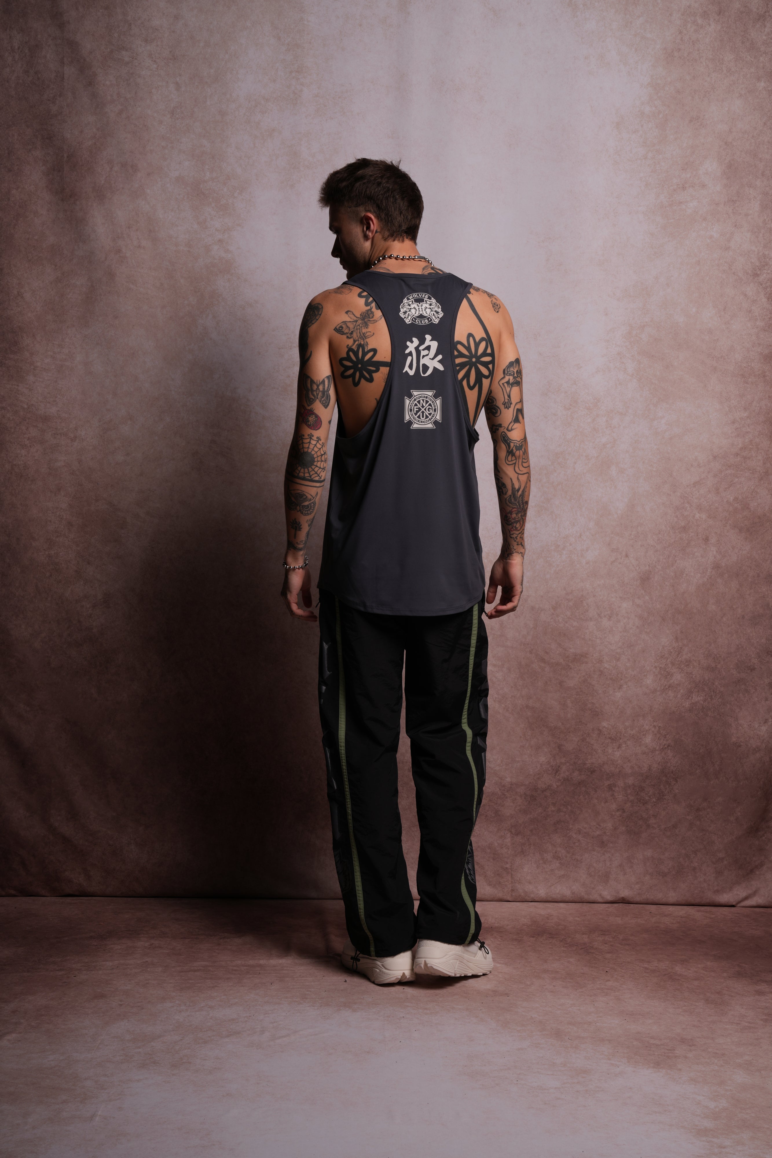 SSDD NFGU Wolves Club "Dry Wolf" Mecca Tank in Wolf Gray