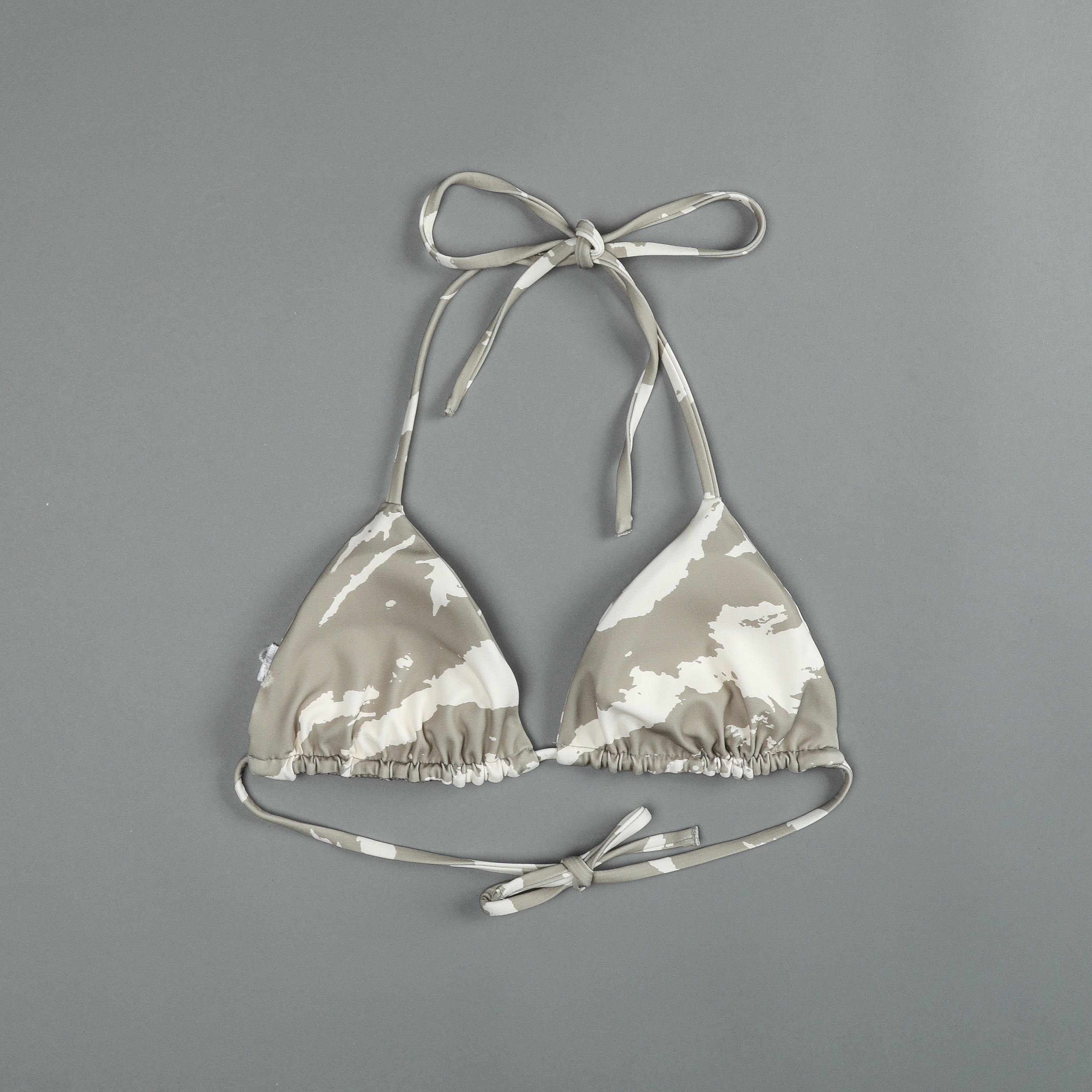 Dual Wolf Nikita Triangle Top in Cacti Cream Native Camo