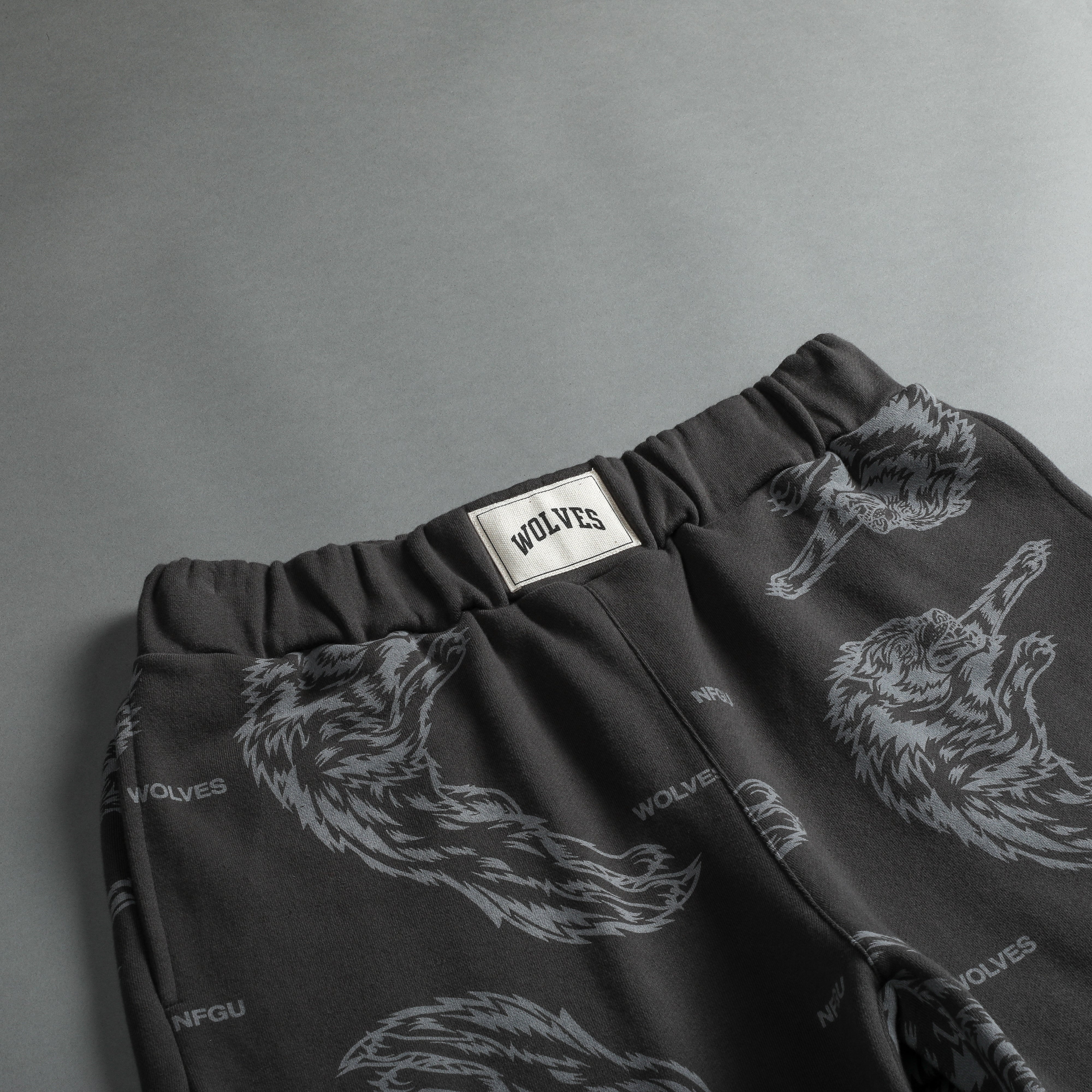 クリアランス特売 Darc Sport LUCKY PATCH SWEAT SHORTS BK 黒