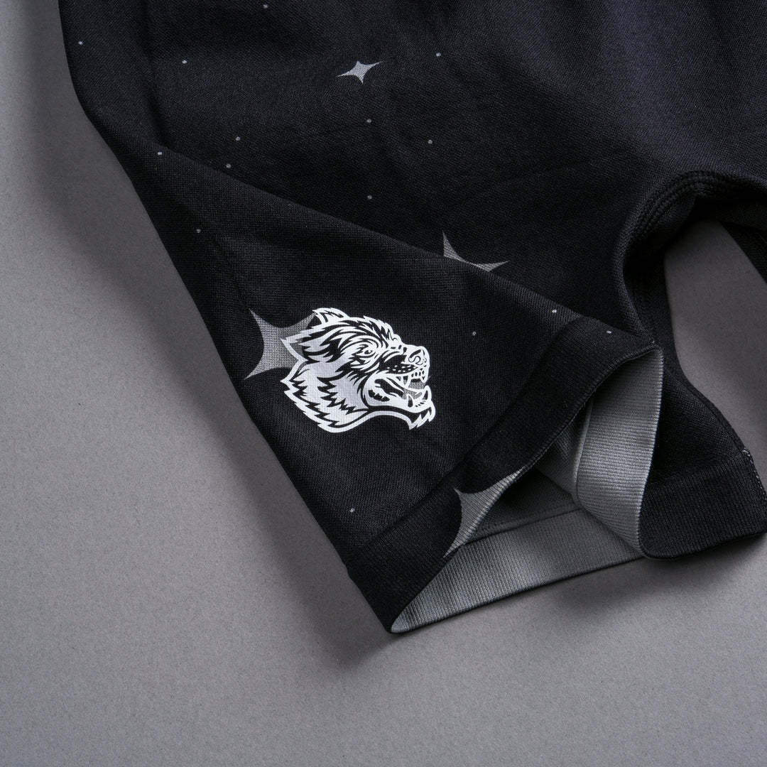 Chopper V2 Everson Seamless "Training" Shorts in Black Starry Night