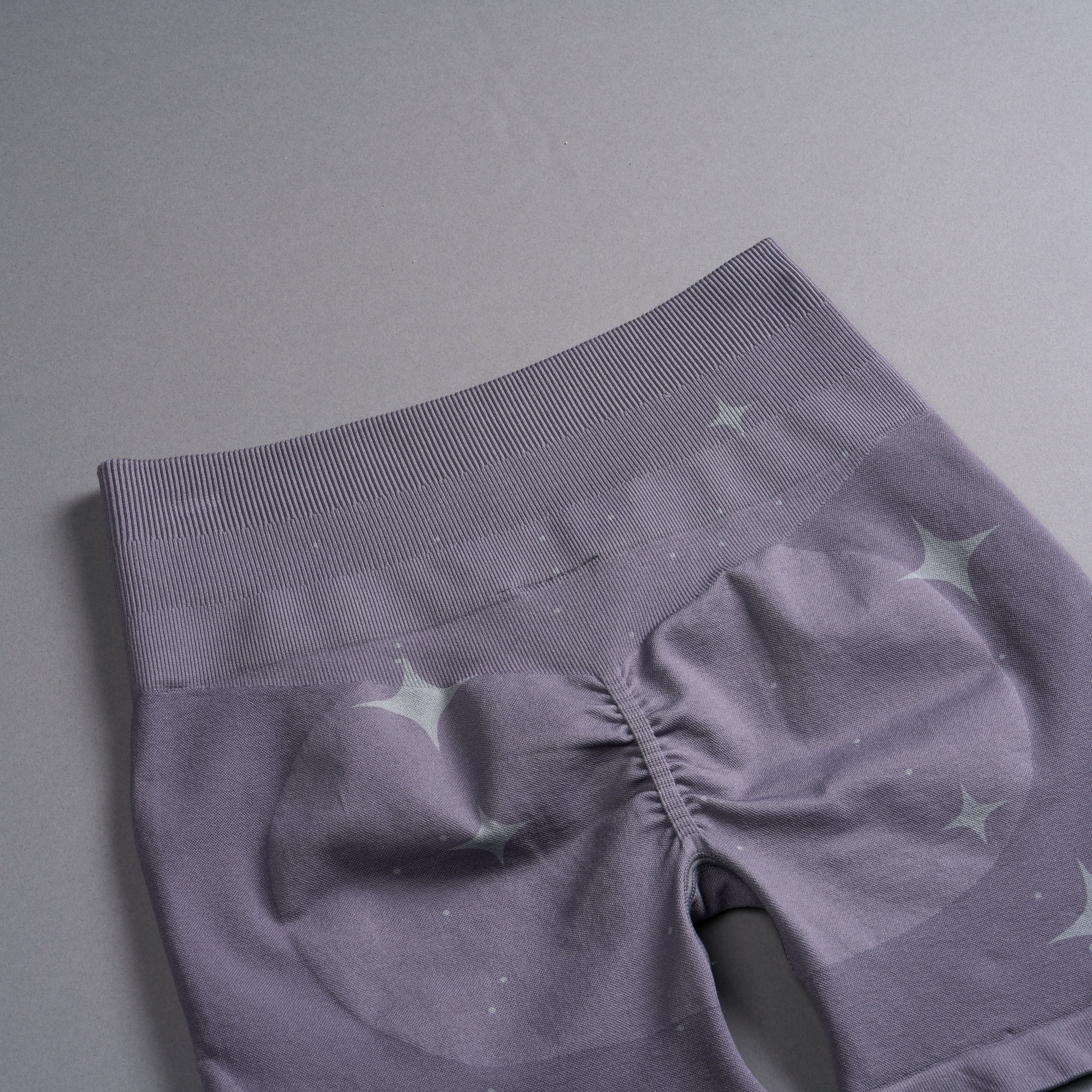 Chopper V2 Everson Seamless "Training" Shorts in Purple Stone Starry Night