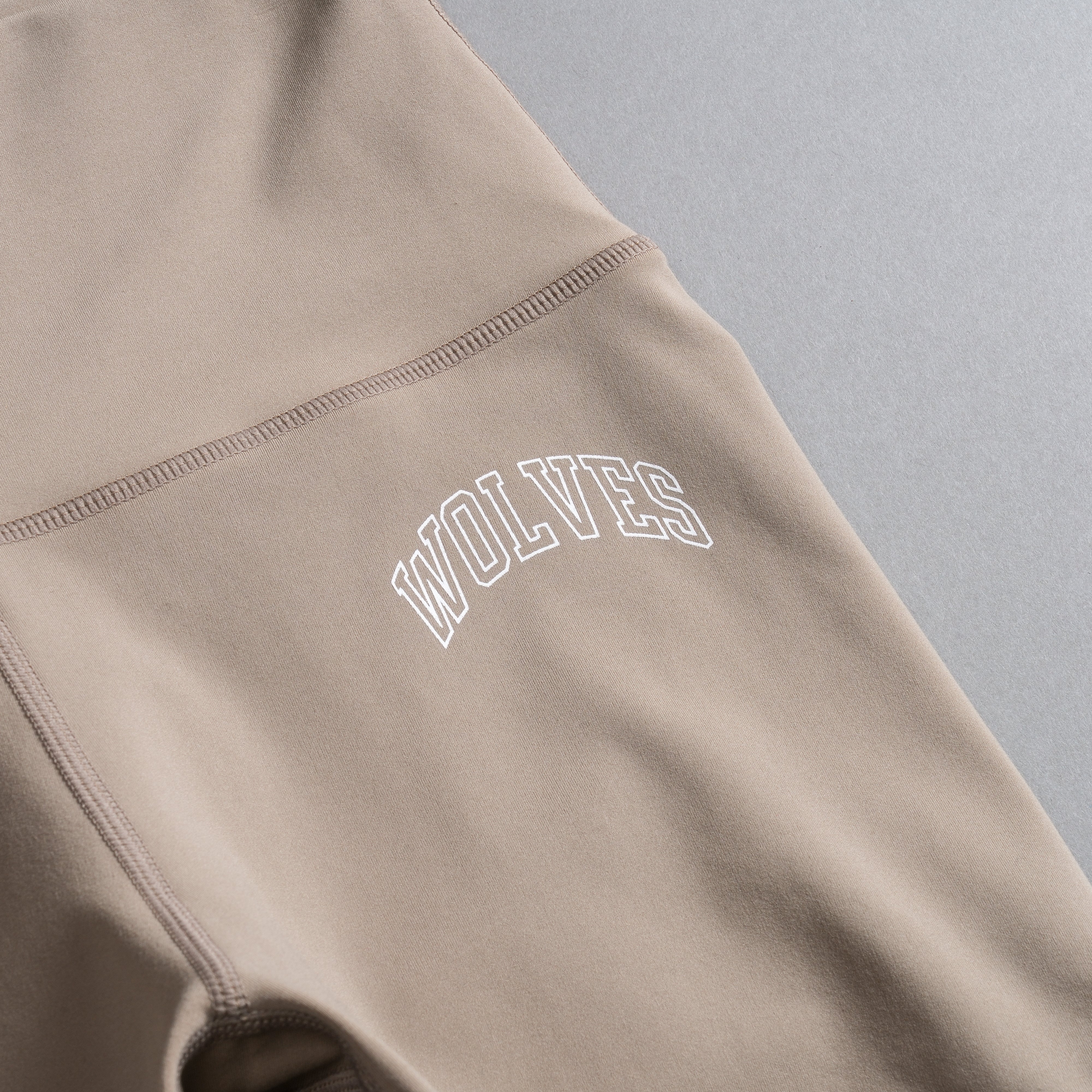 Loyalty V3 "Energy" Pump Shorts in Taupe